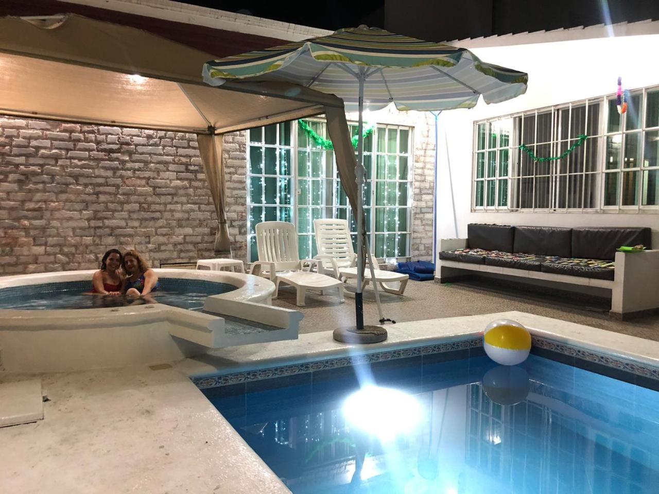 Preciosa Casa Maya Alberca y Jacuzzi Jiutepec Cuernavaca view 5
