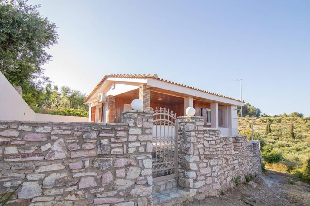 Papavasilopoulos Estate 2 - (300m from Peroulia Beach) view 4