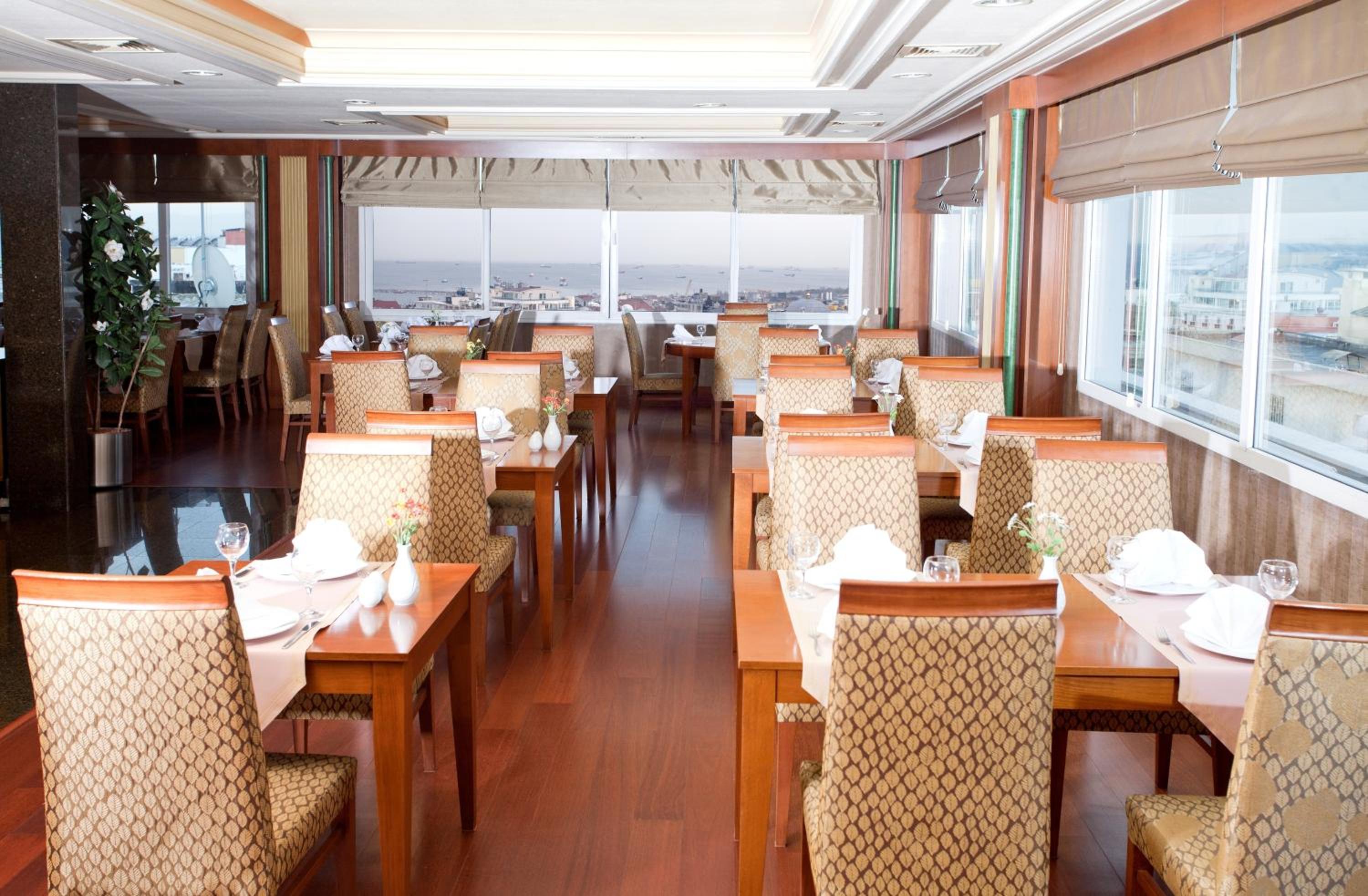 Oran Hotel - Image 23