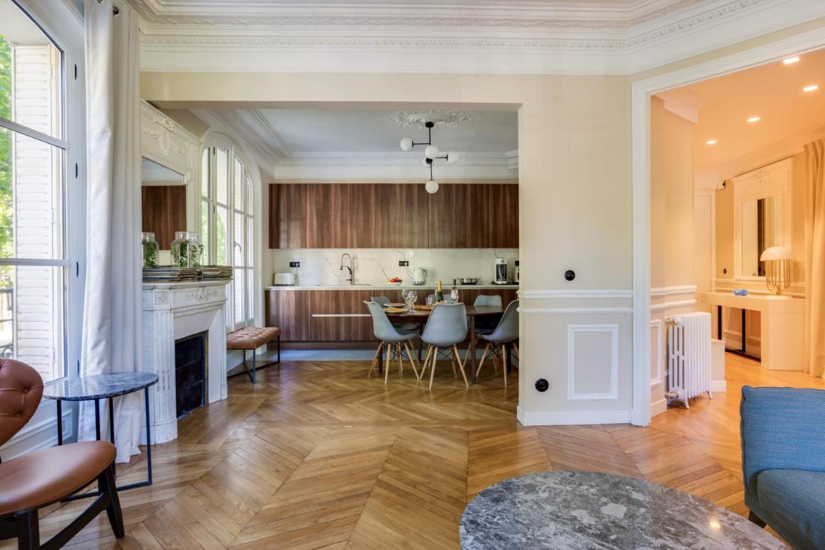 GuestReady - Grand Family Home near The Eiffel Tower