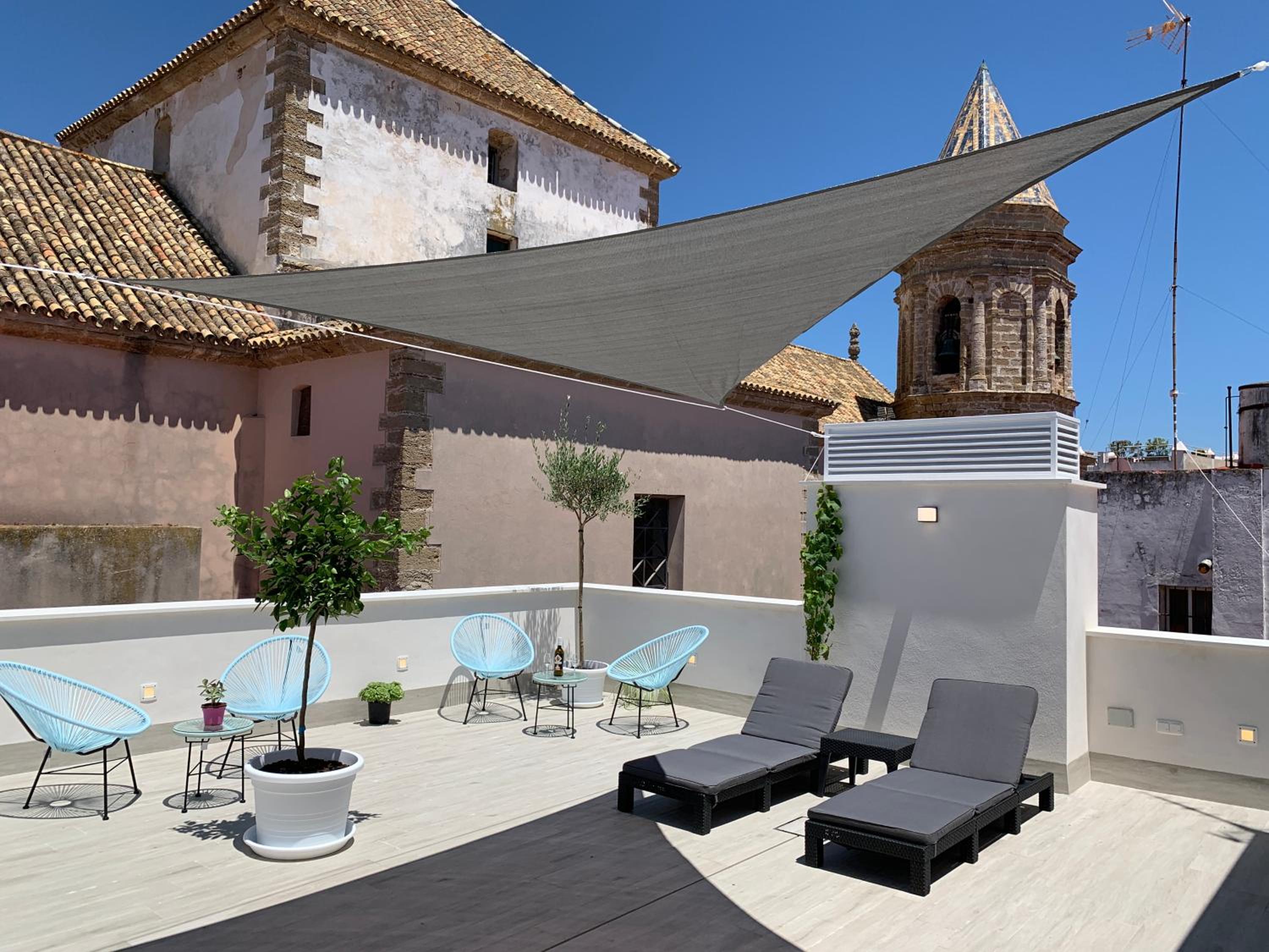 Hotel San Lorenzo Apartamentos y Suites - Image 1