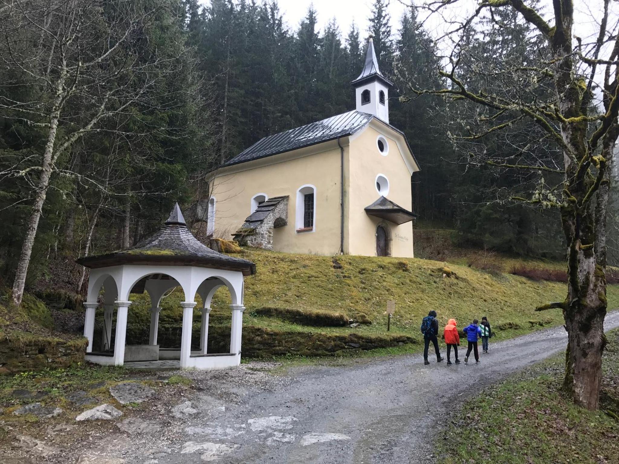 Photo 42