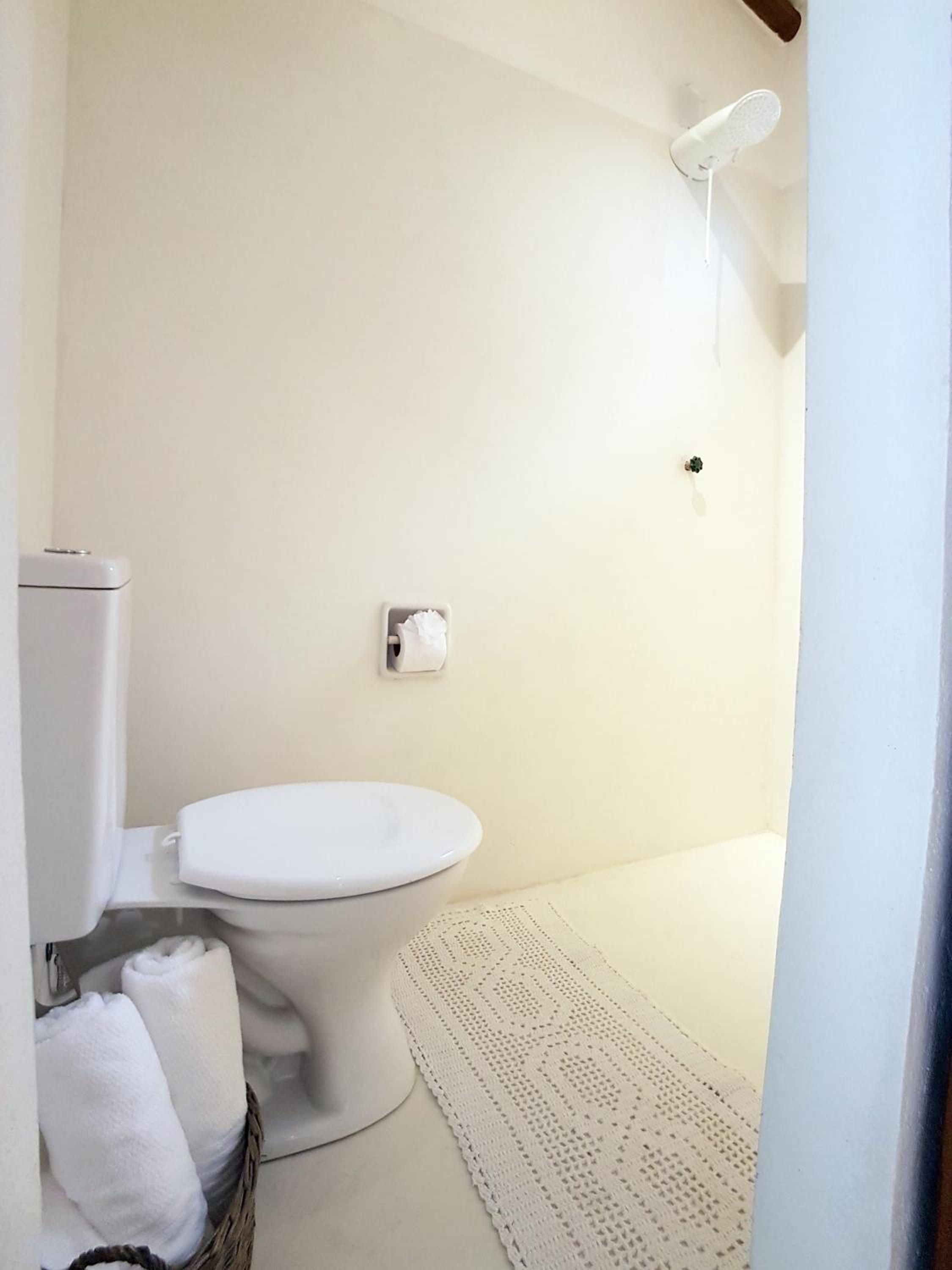 Biribandos Rooms - a 300 metros do Quadrado e 900 metros das praias