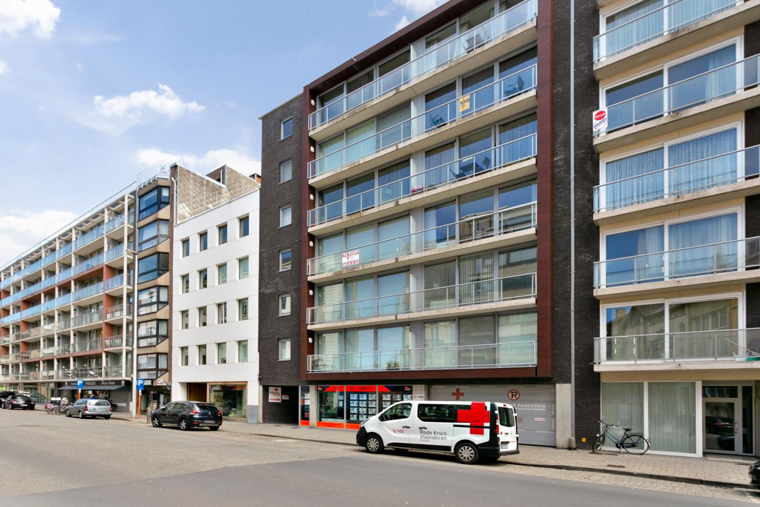 Lichtrijk appartement Oostende view 2