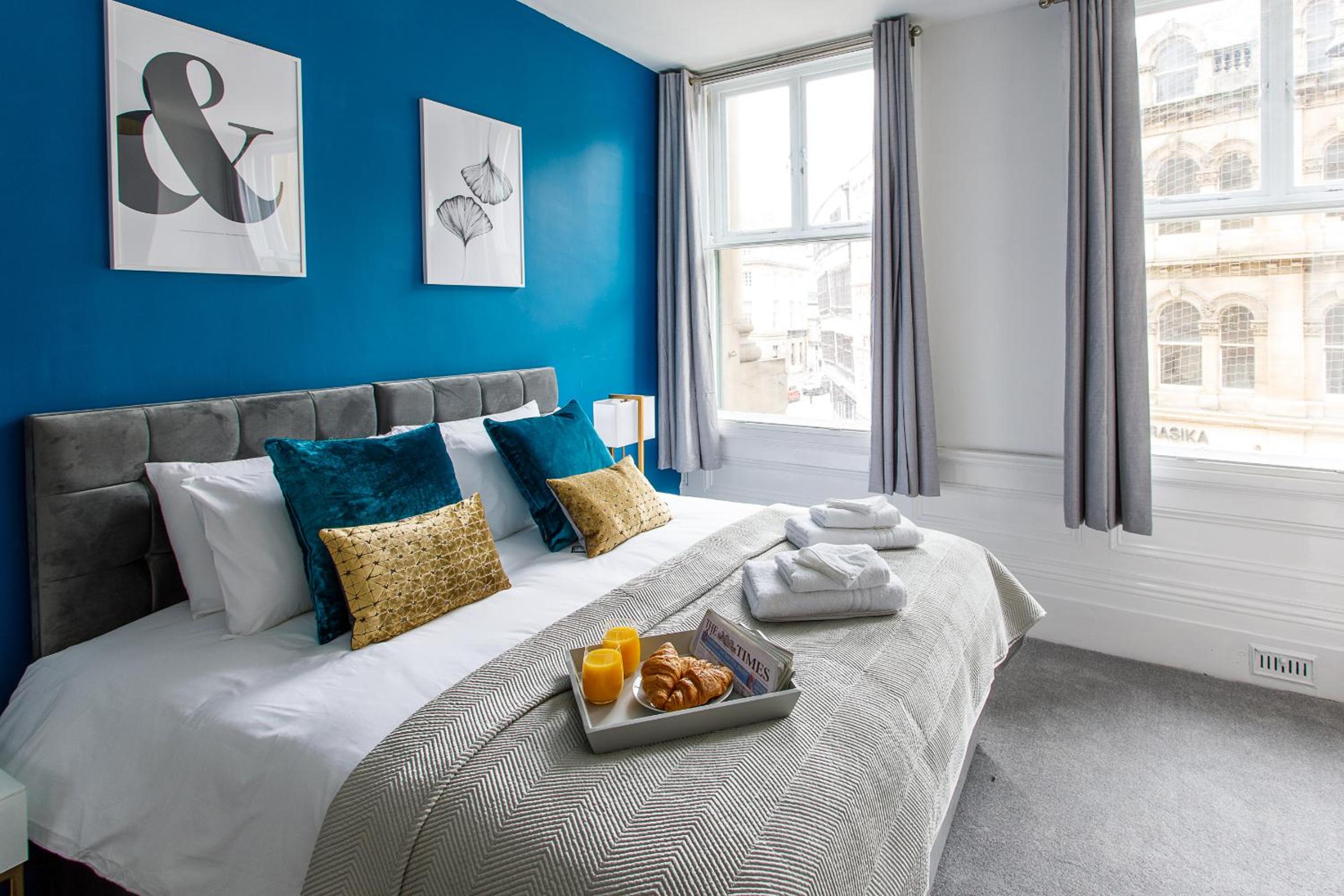 Stylish Apartment in the heart of Newcastle centre view 5