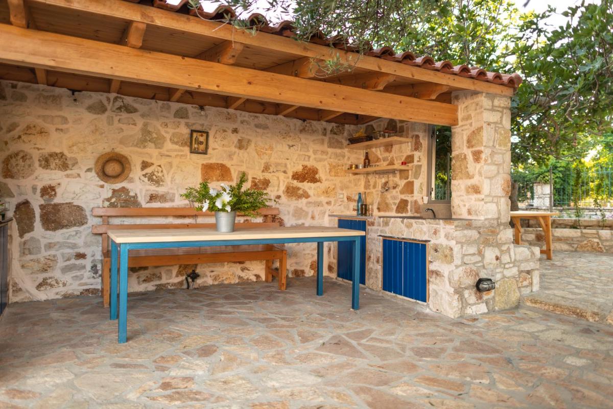 outdoor BBQ area