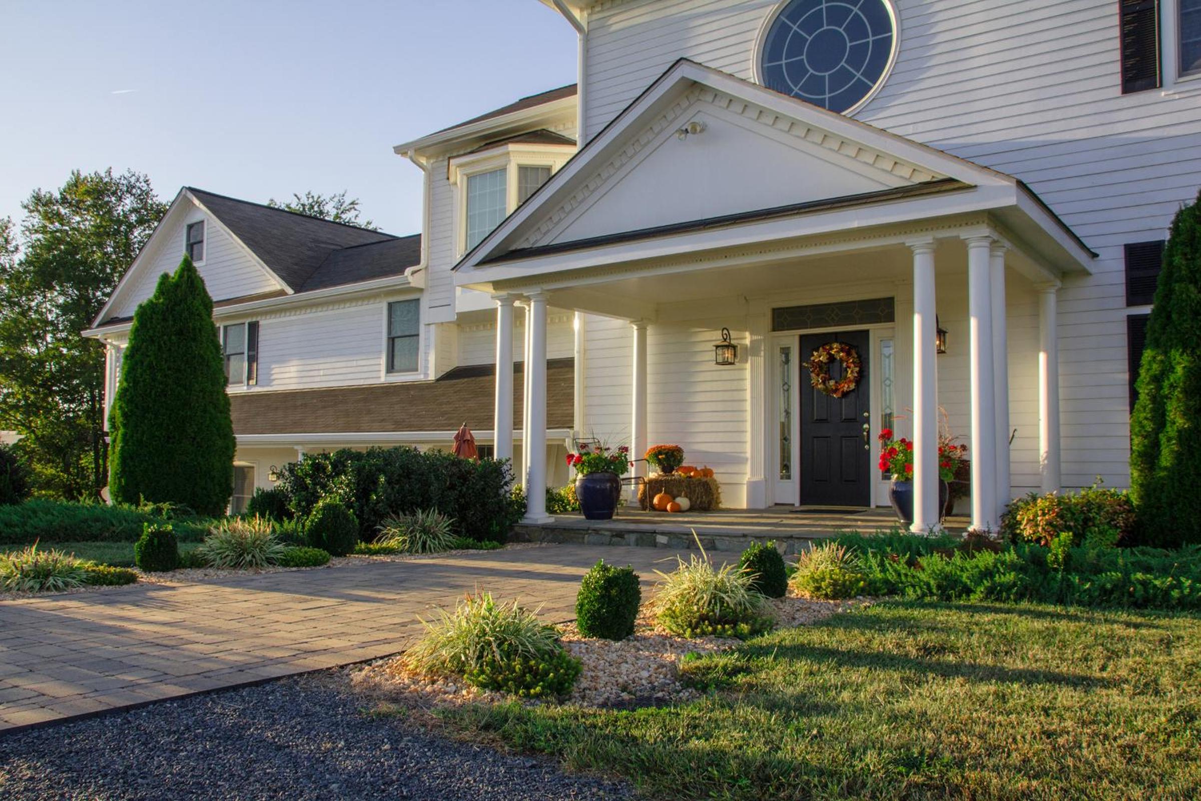 Loudoun Valley Manor B&B view 3