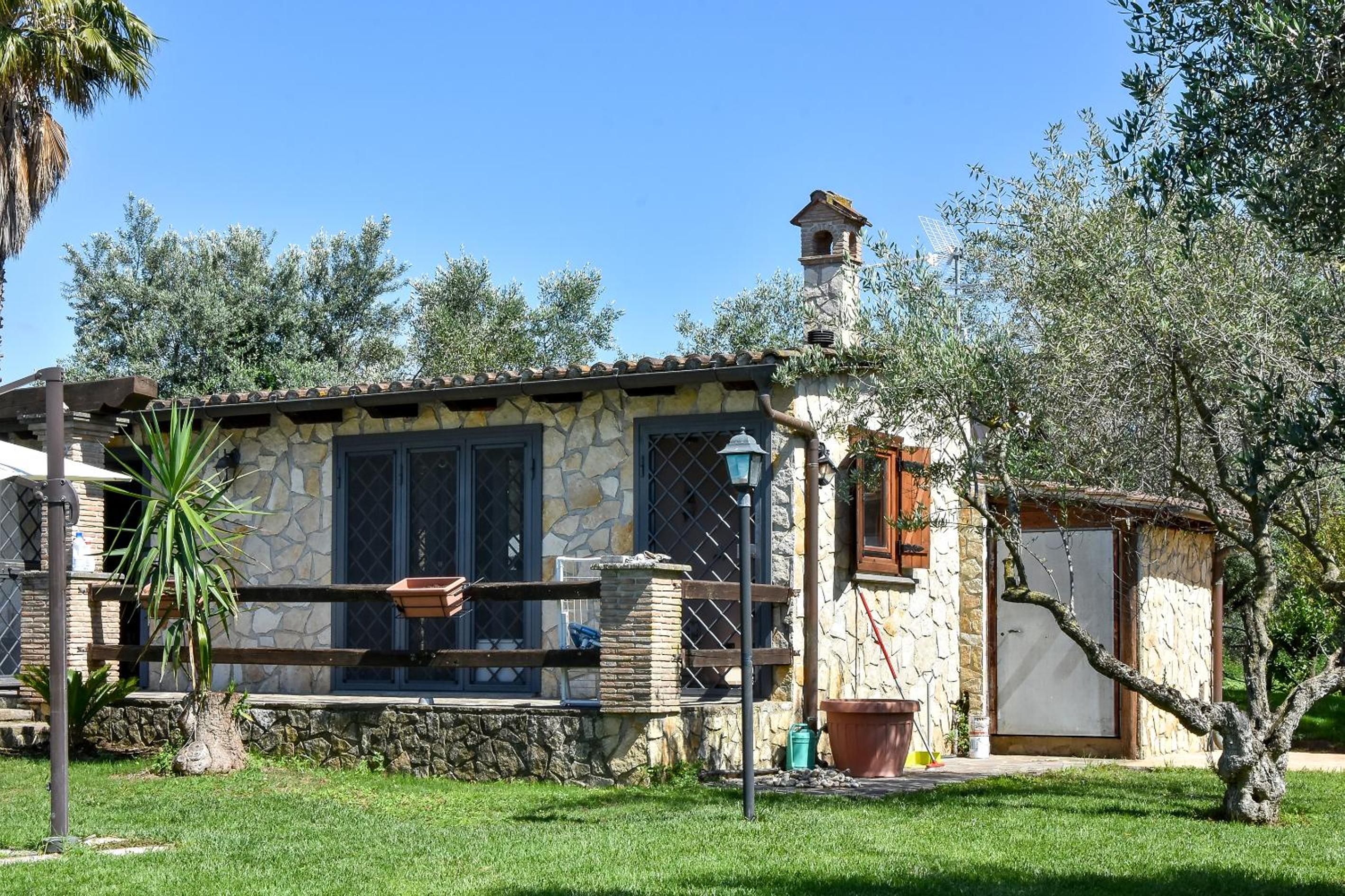 Photo 17