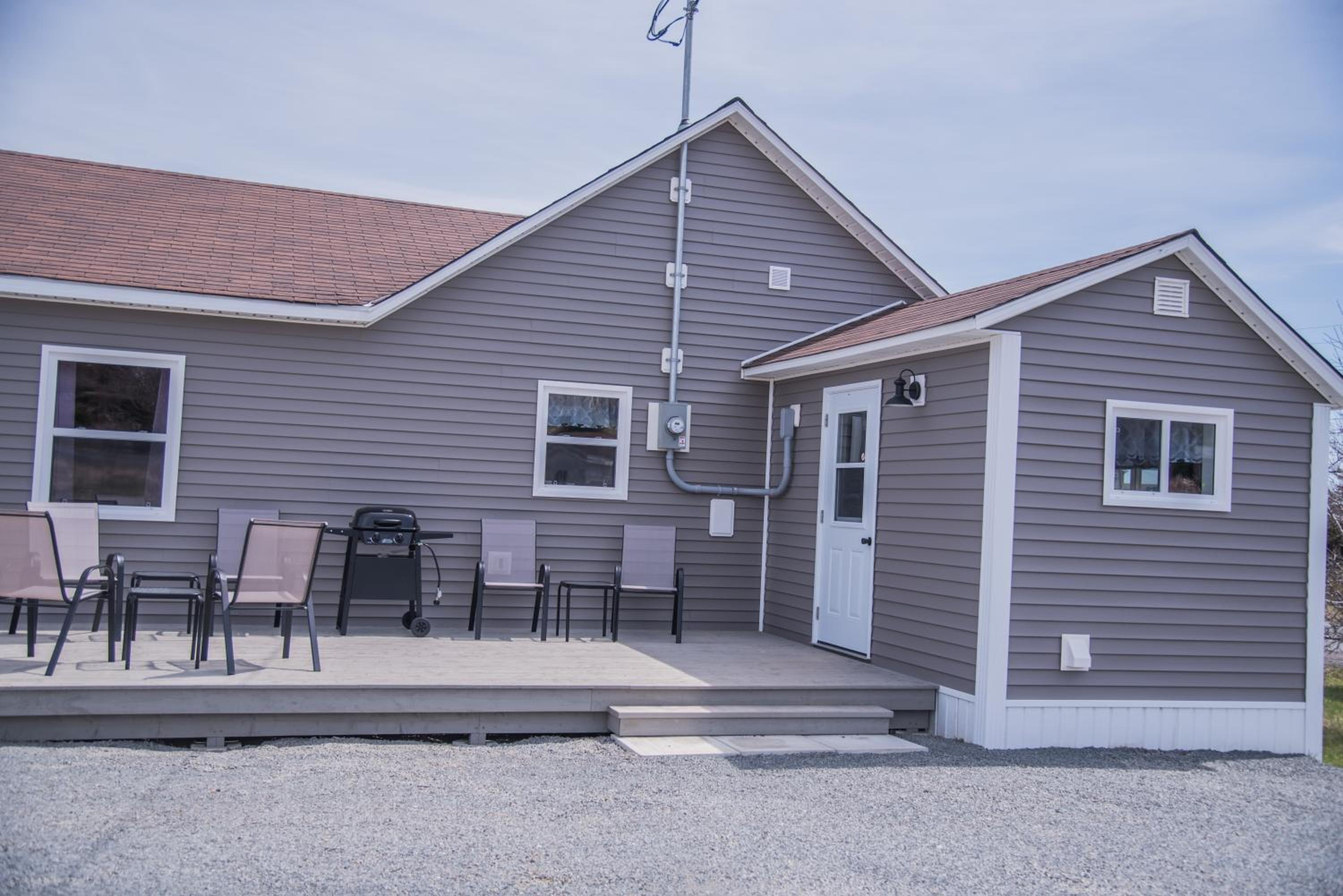 Family Ties Vacation Home - Hopkins House