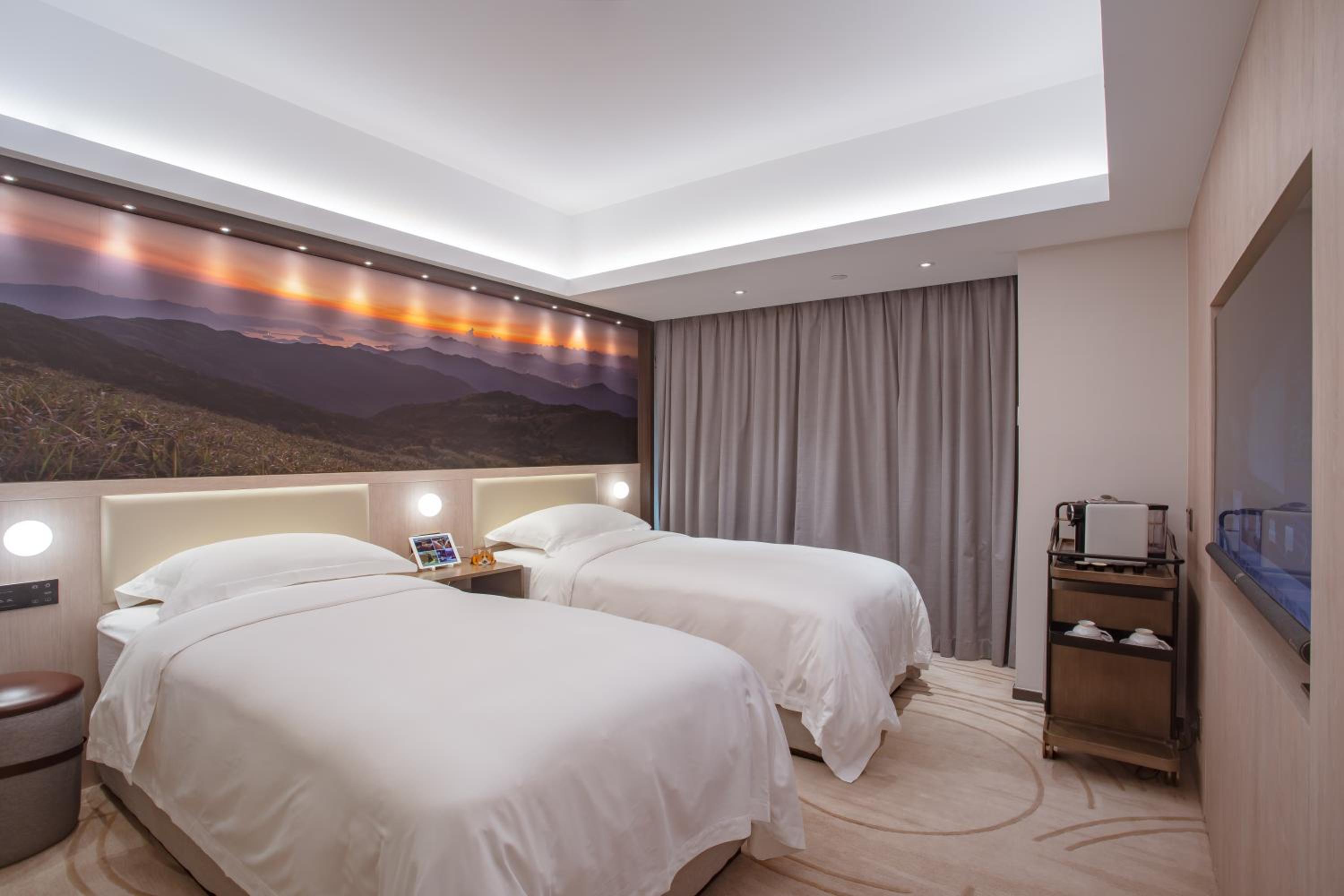 OASIS AVENUE - A GDH HOTEL