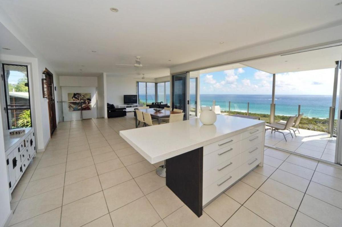 Oceanside 4 Bedrooms