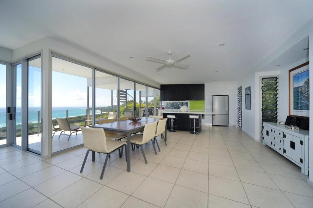 Oceanside 4 Bedrooms