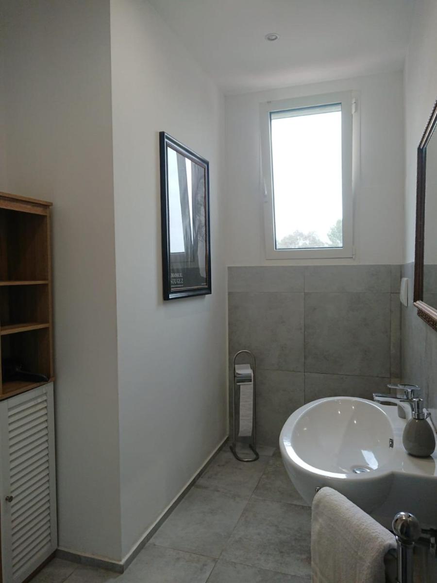 Photo 45
