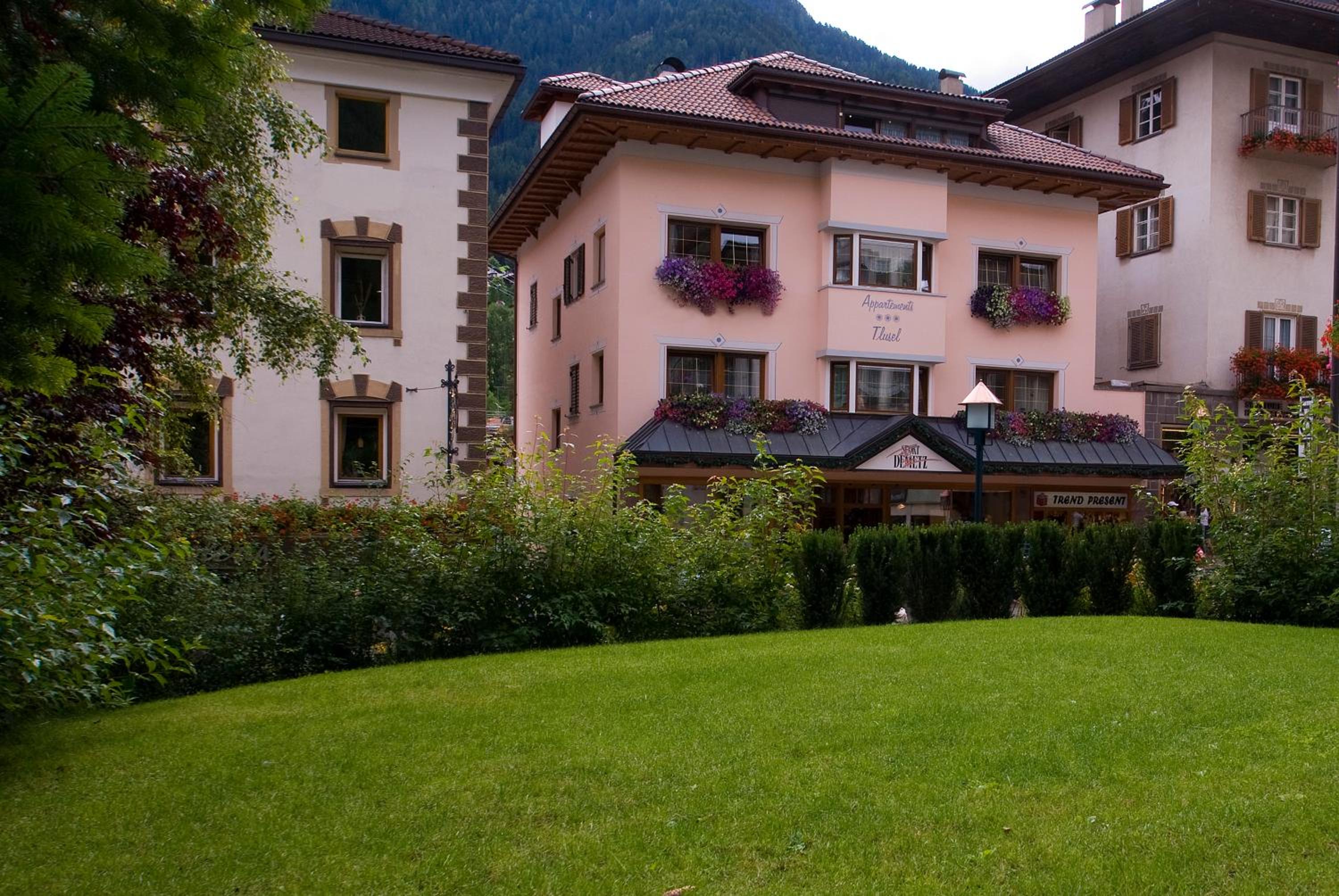 Appartements Tlusel view 3