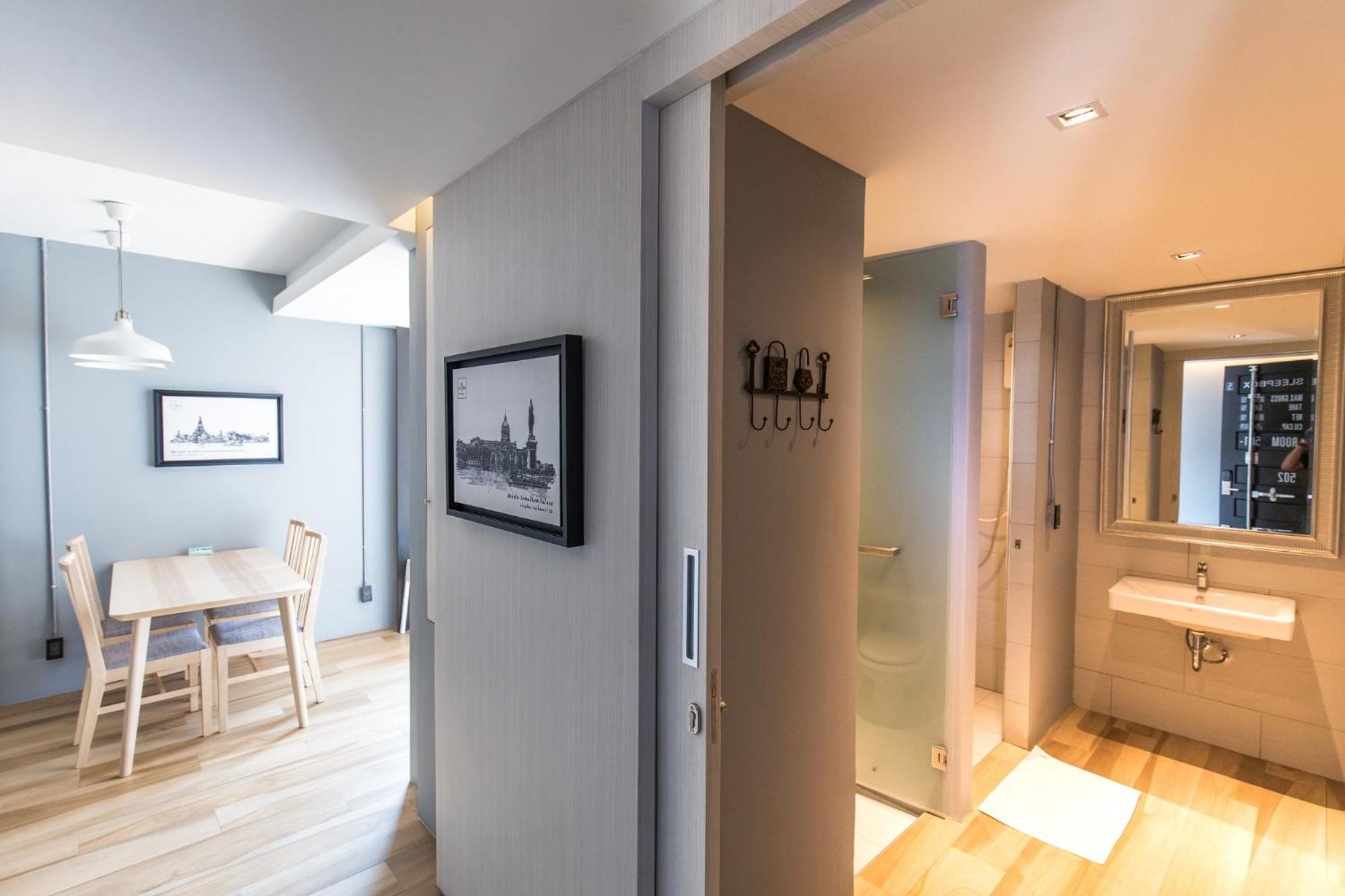 Sleep Box Hotel Sukhumvit 22