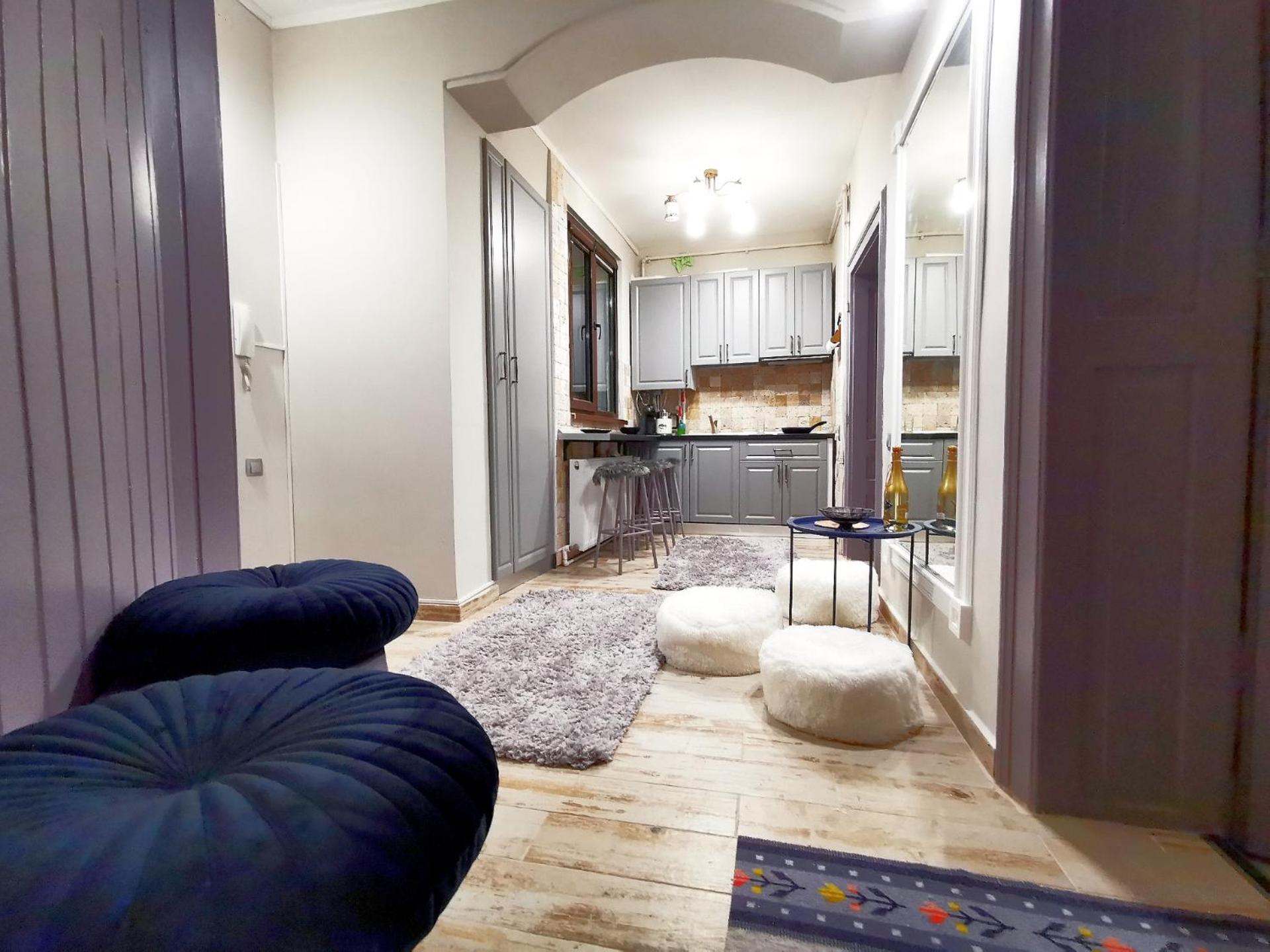 HHH Sforii residence view 3
