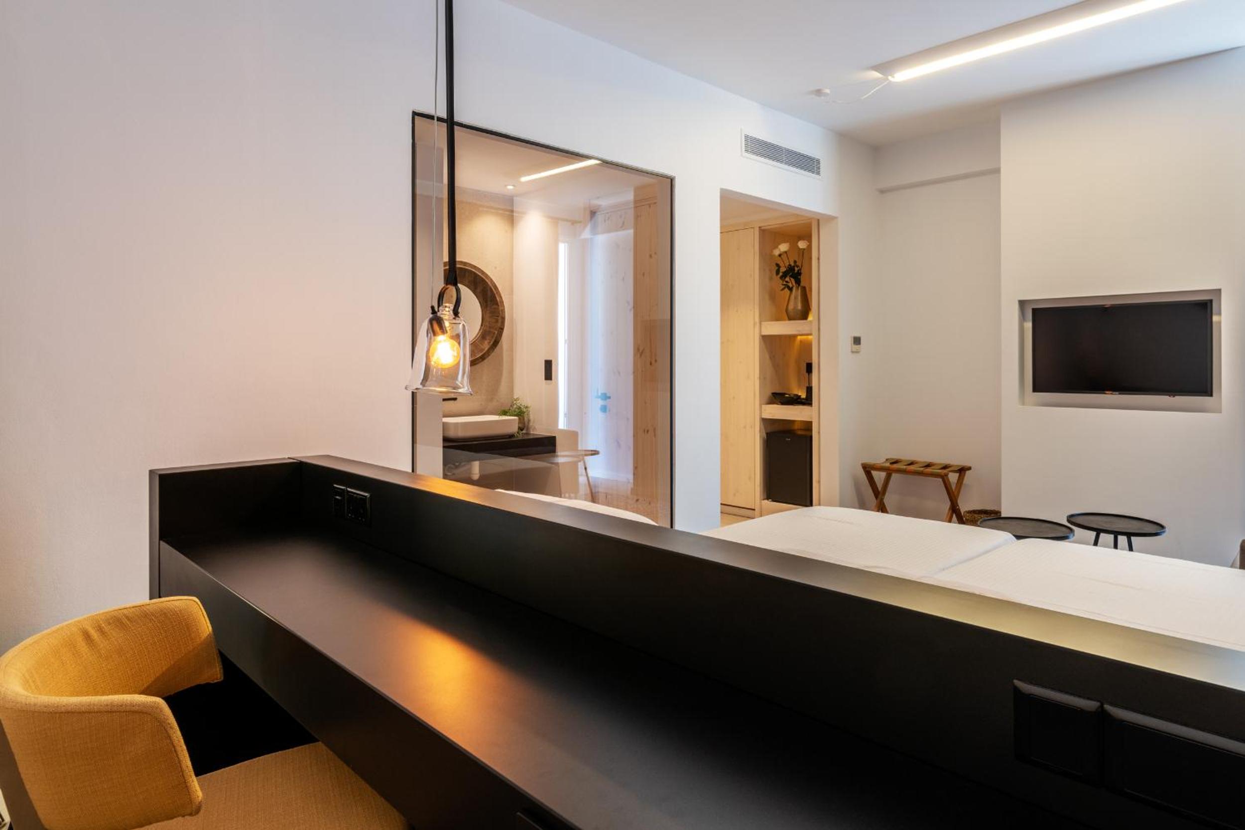 Abacus Suites