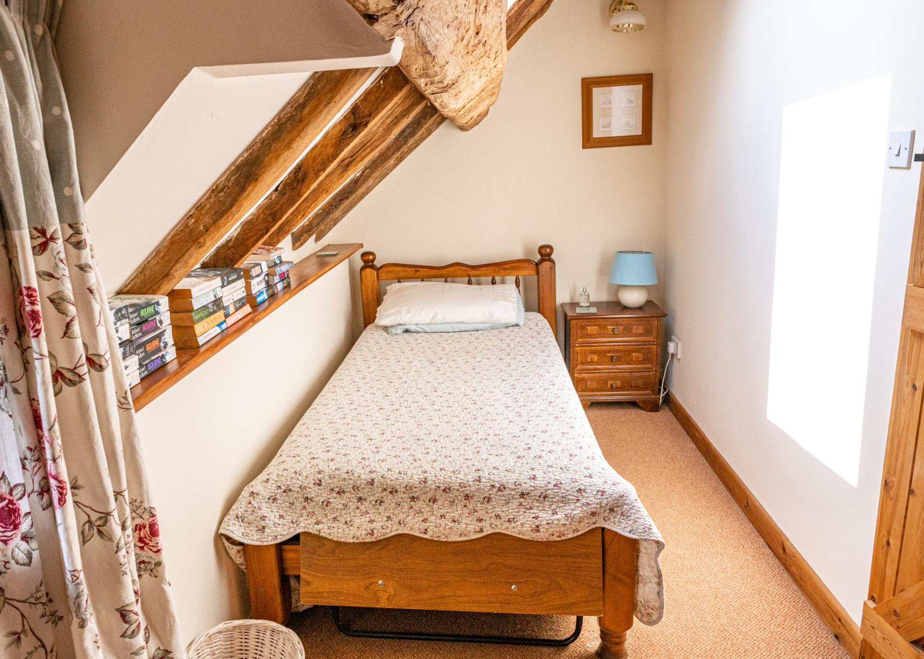 Photo 11