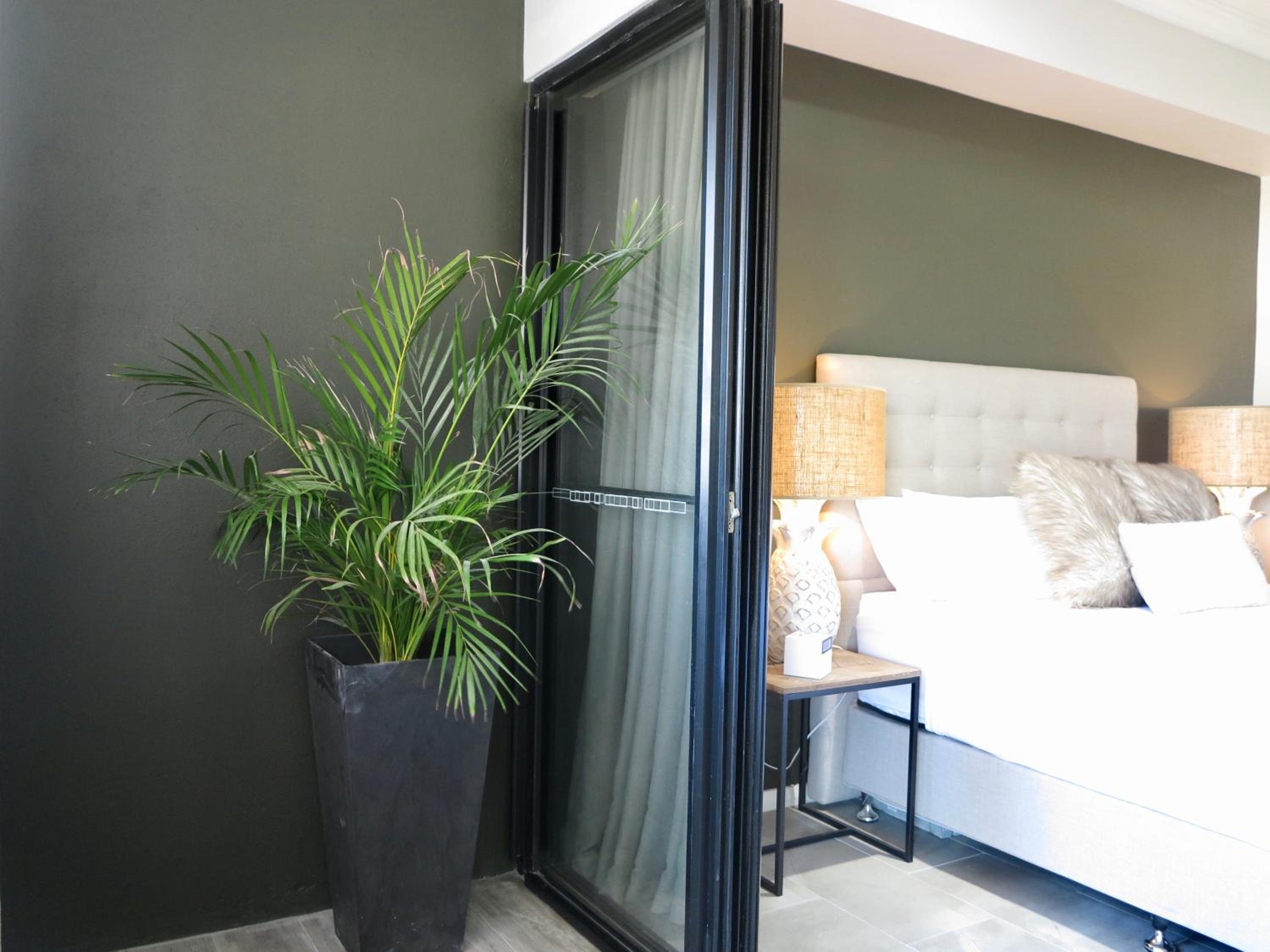 Trinity Beach Vacations - Bluewater Apartment - Property Image 3