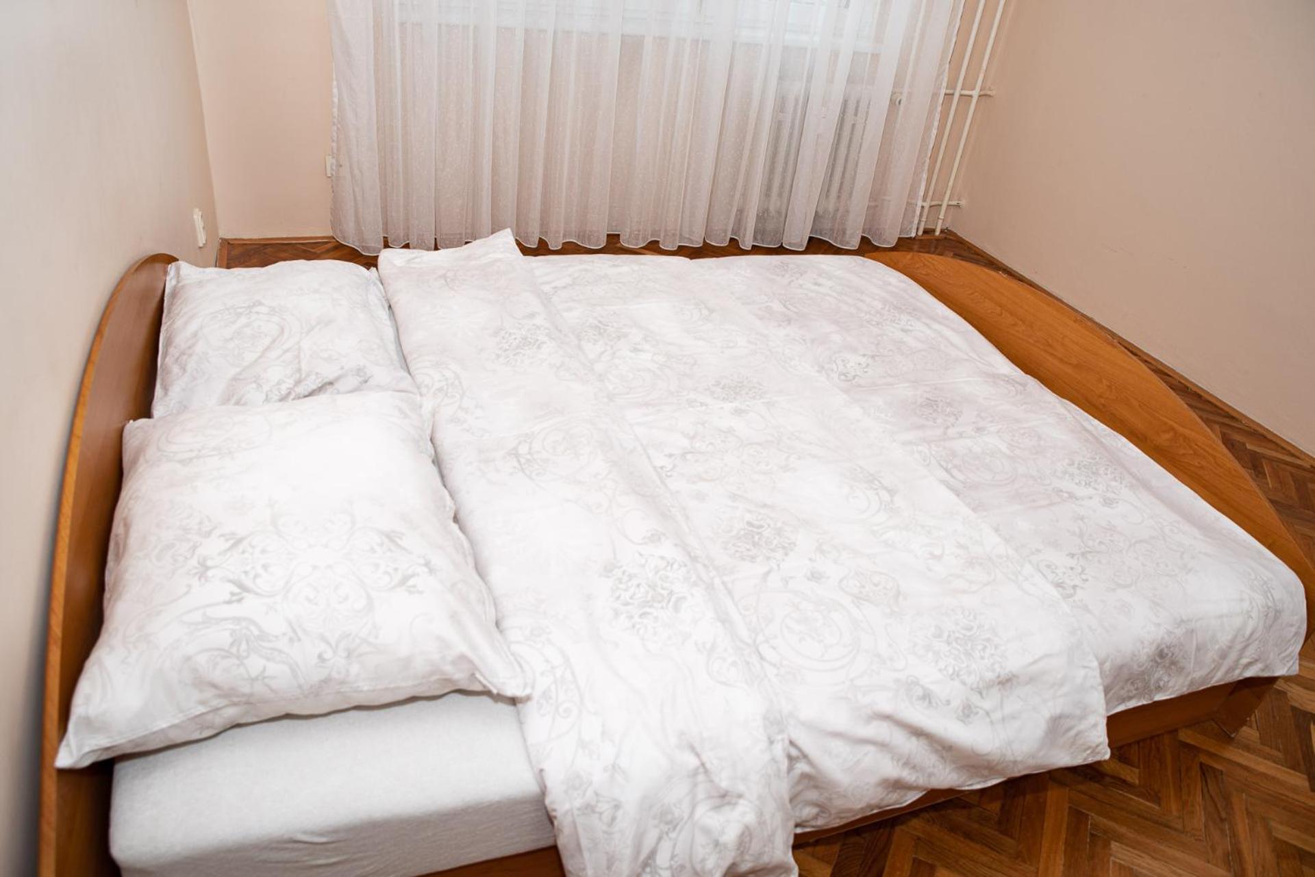 LOVELY ONE BEDROOM APARTMENT
