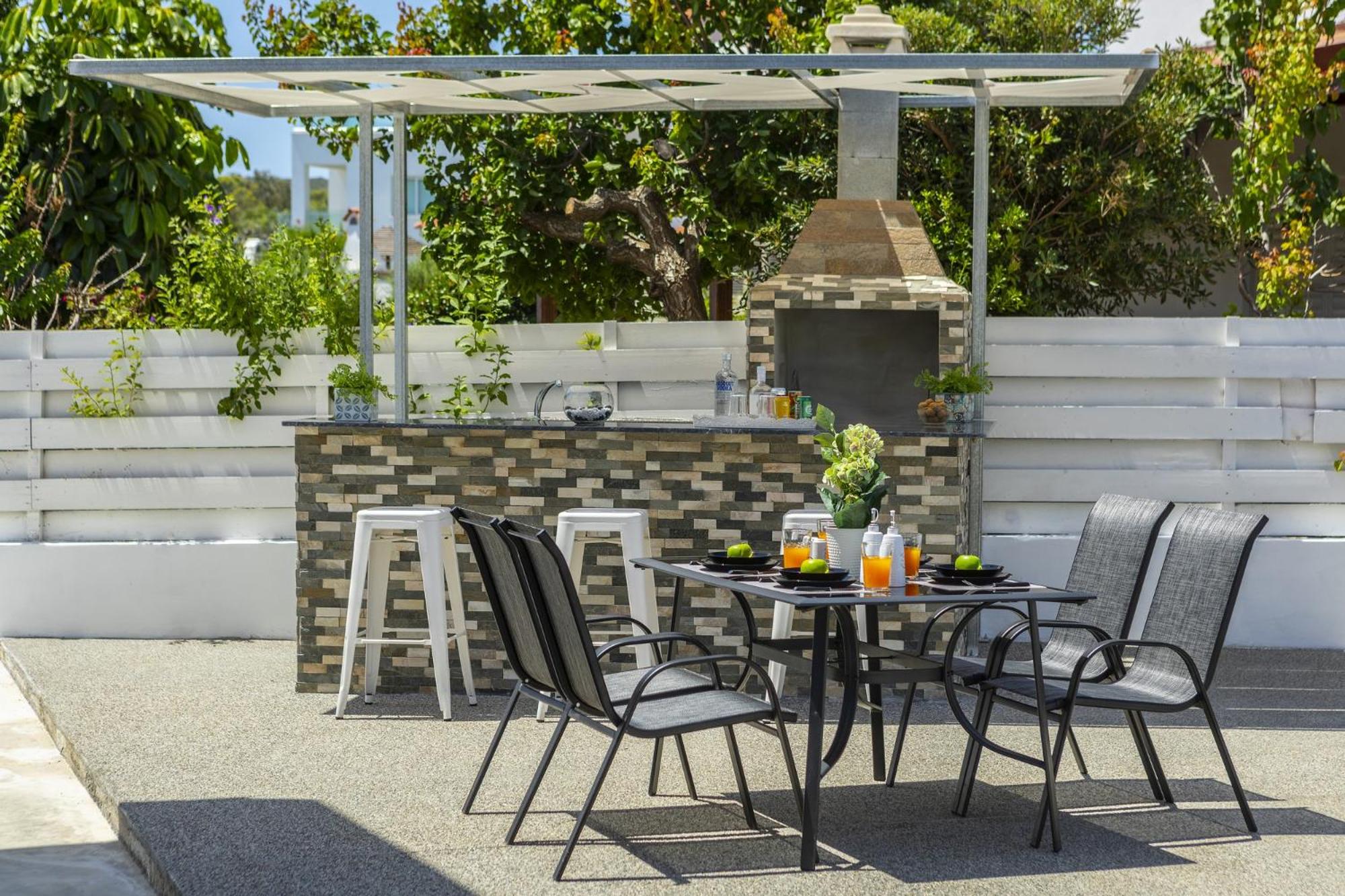 Villa Alleli view 3