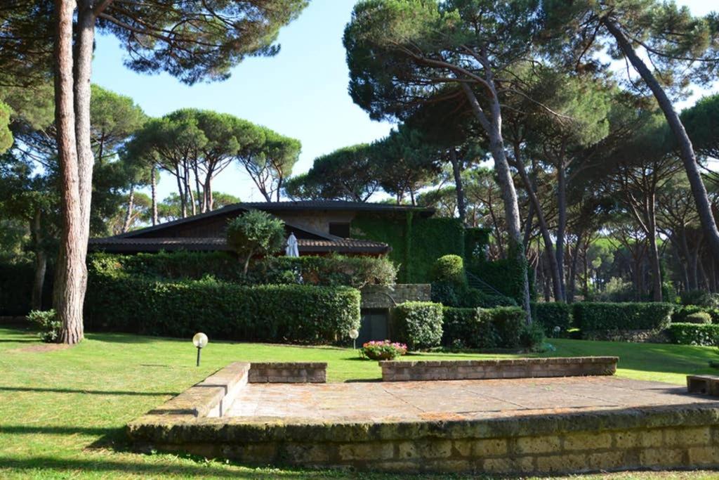 splendida villa a Punta Ala view 4