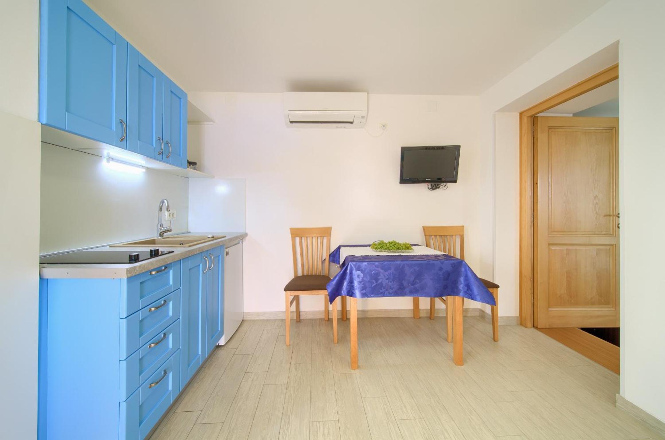 Apartman ANTICA view 3