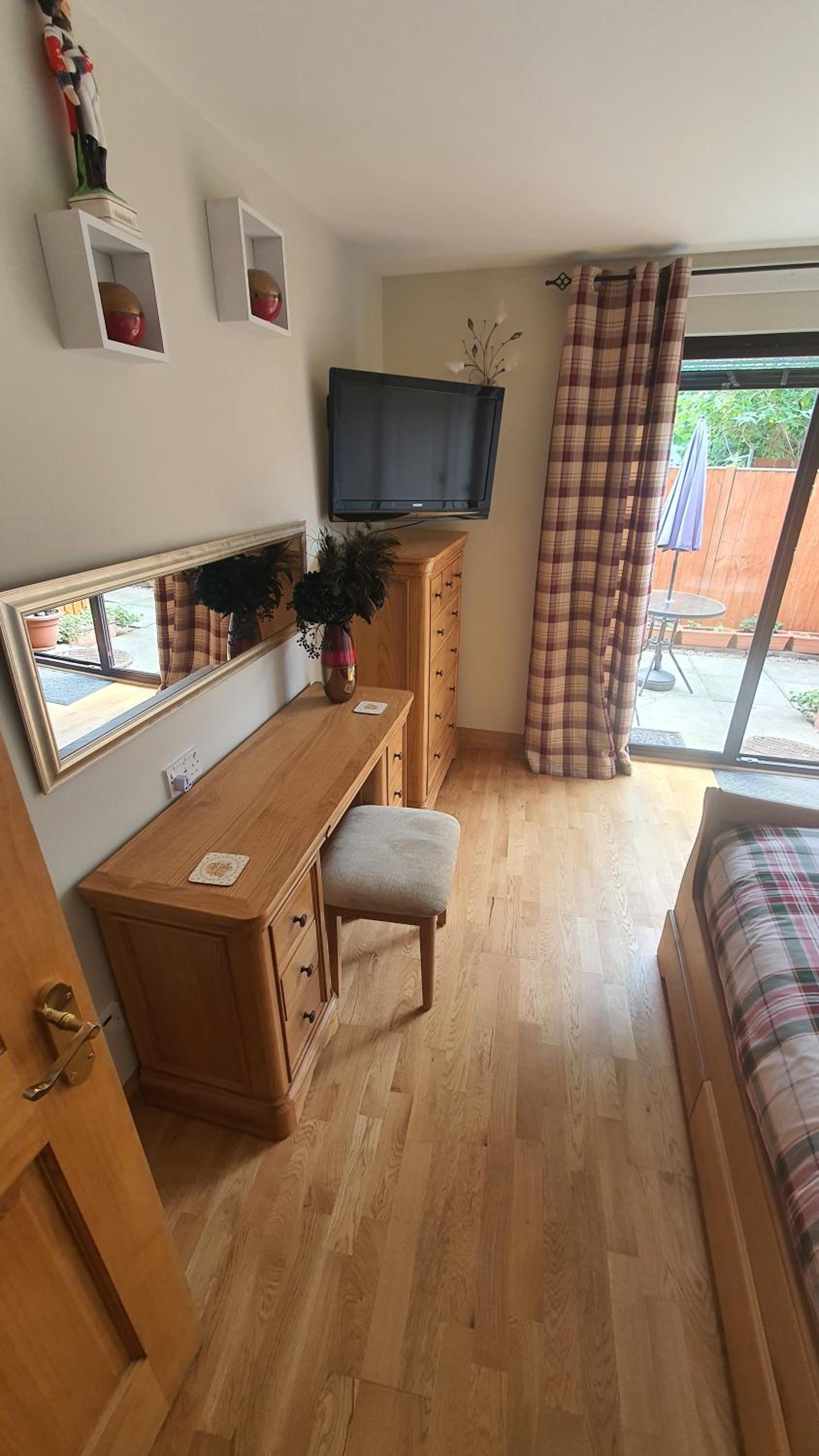 Cosy Ness Escape, 16B Ardconnel Street view 3