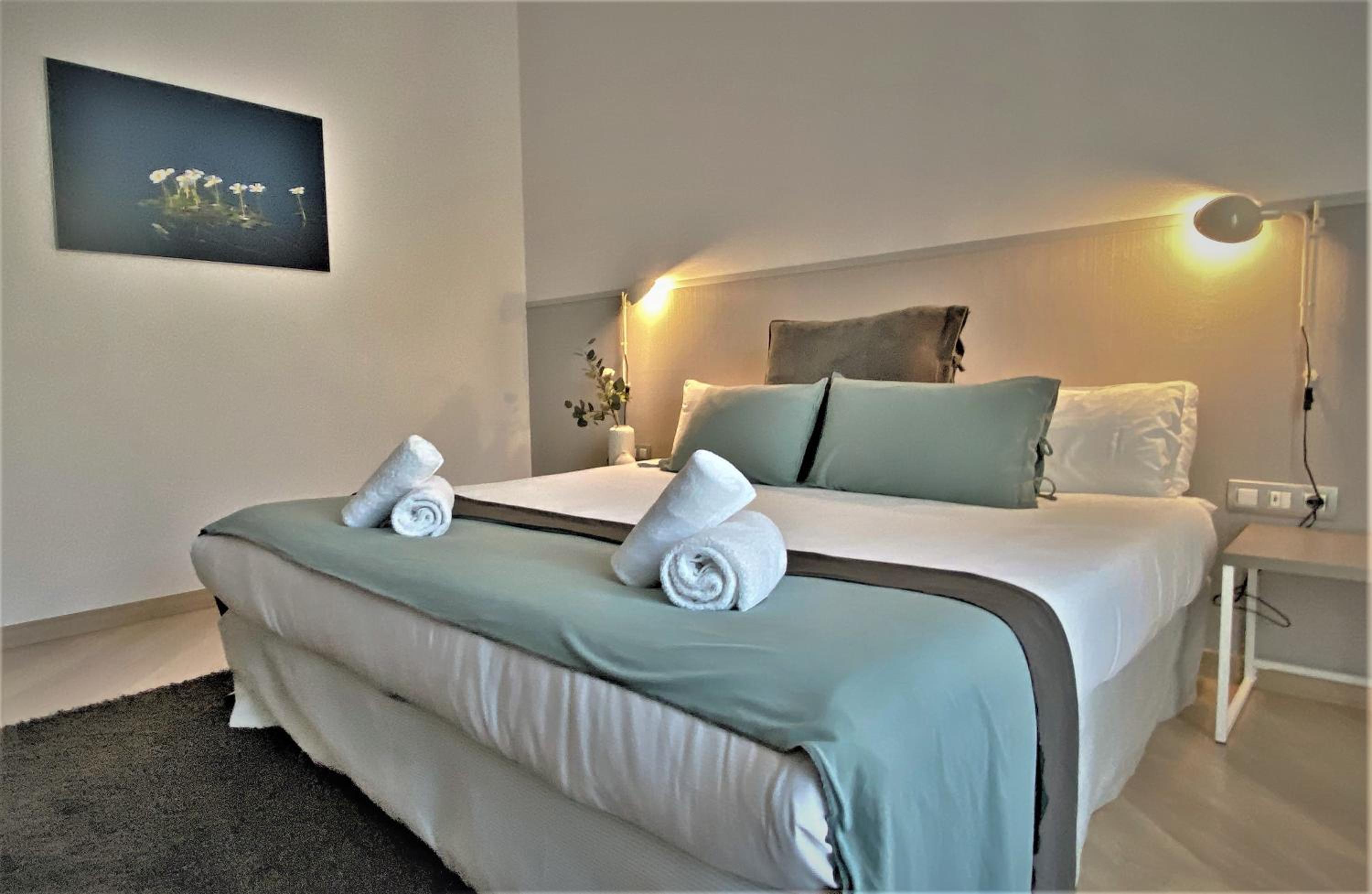 Fisa Rentals Gran Via Apartments