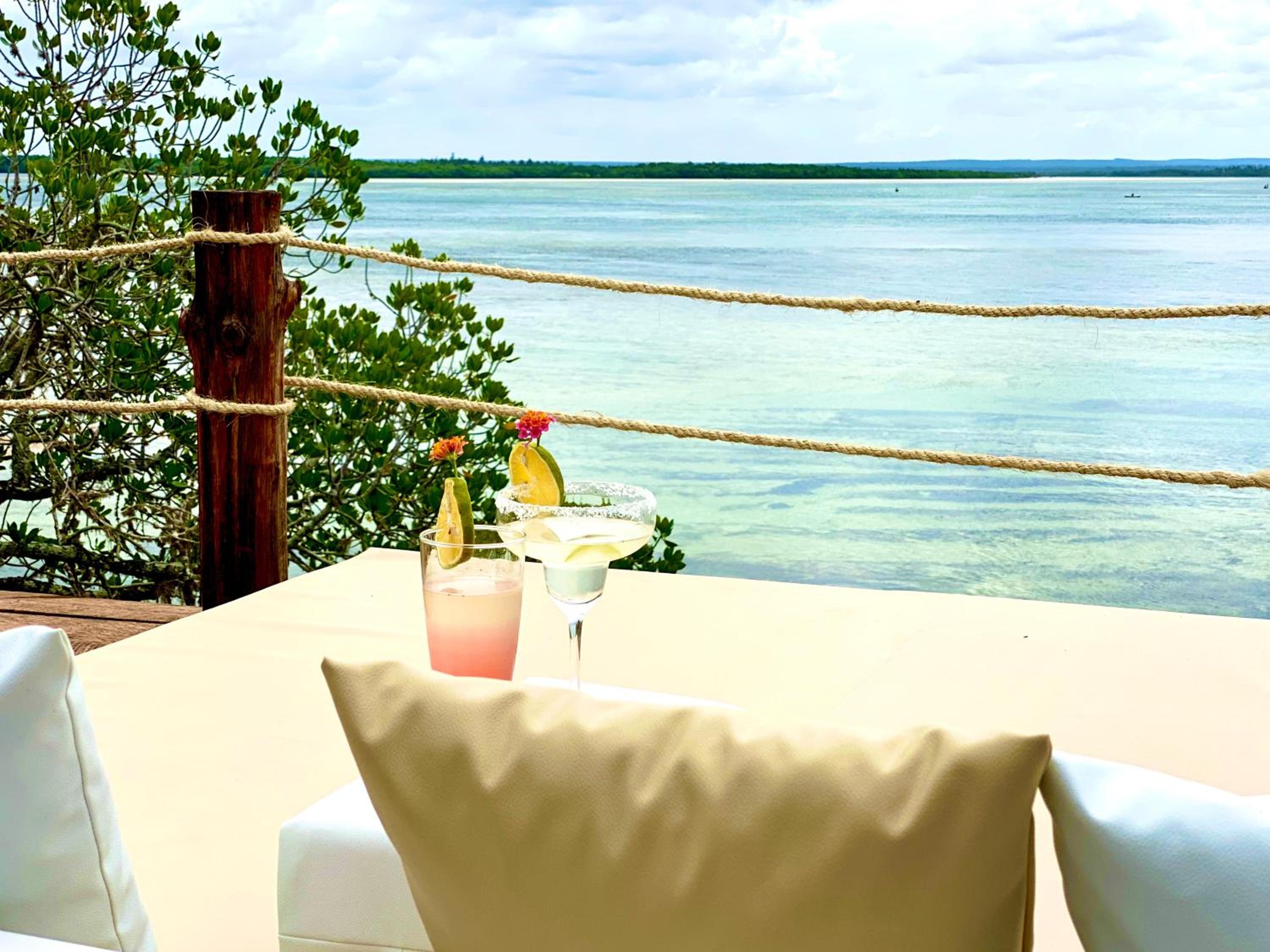 Rock and Sea Resort