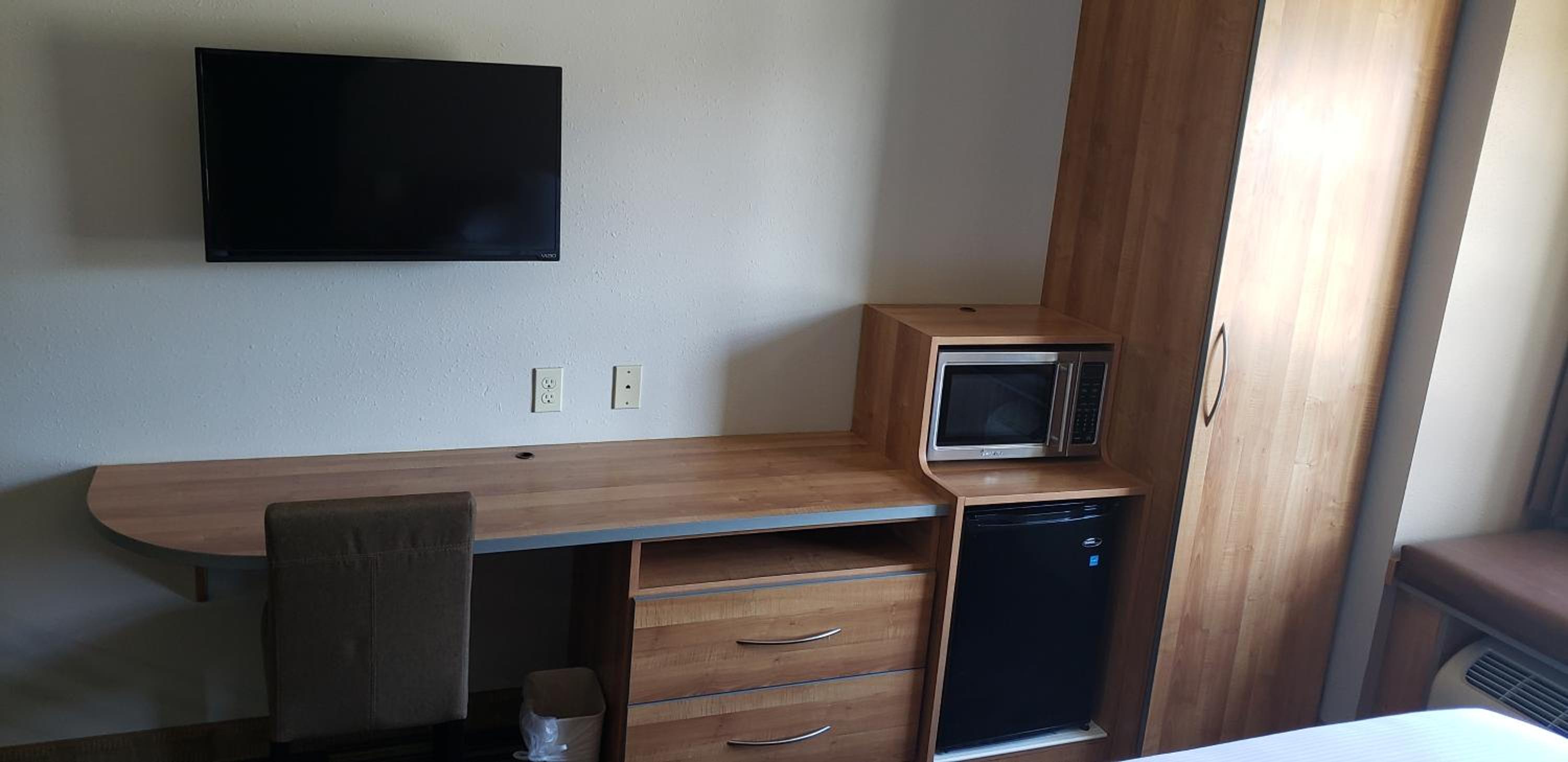New York City Vacations - York Microtel Inn Suites by Wyndham - Property Image 19