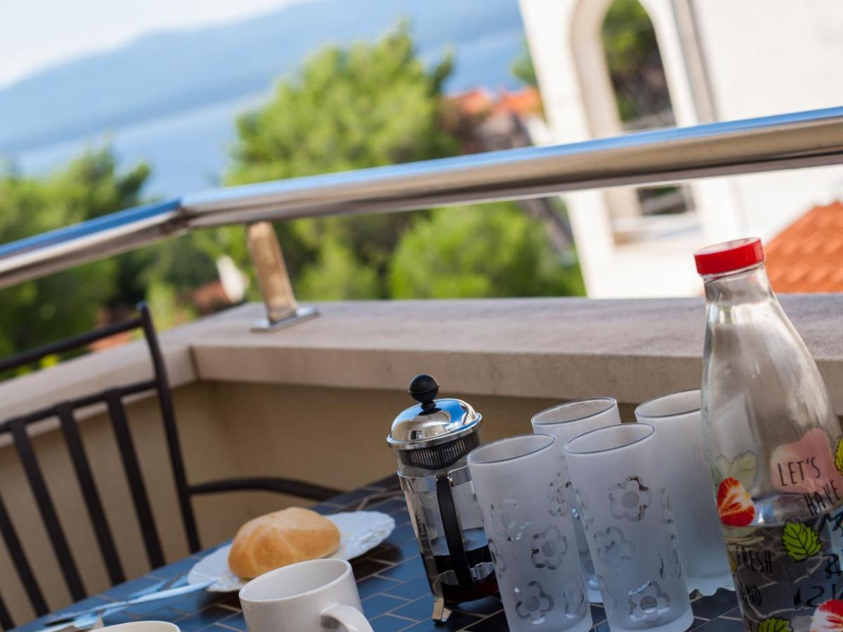 Hotel Apartment Ella Sea View - Image 1