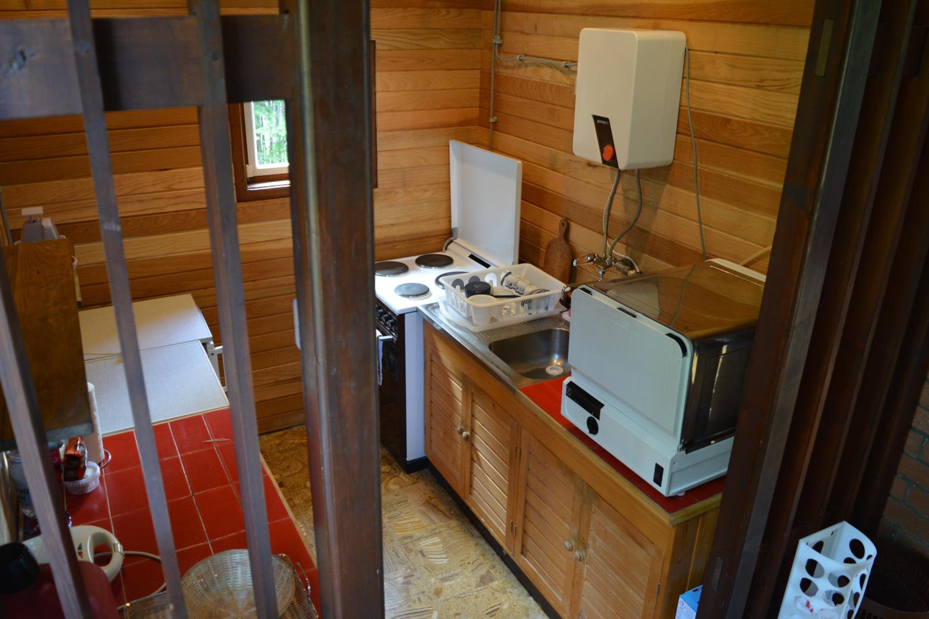 Photo 9