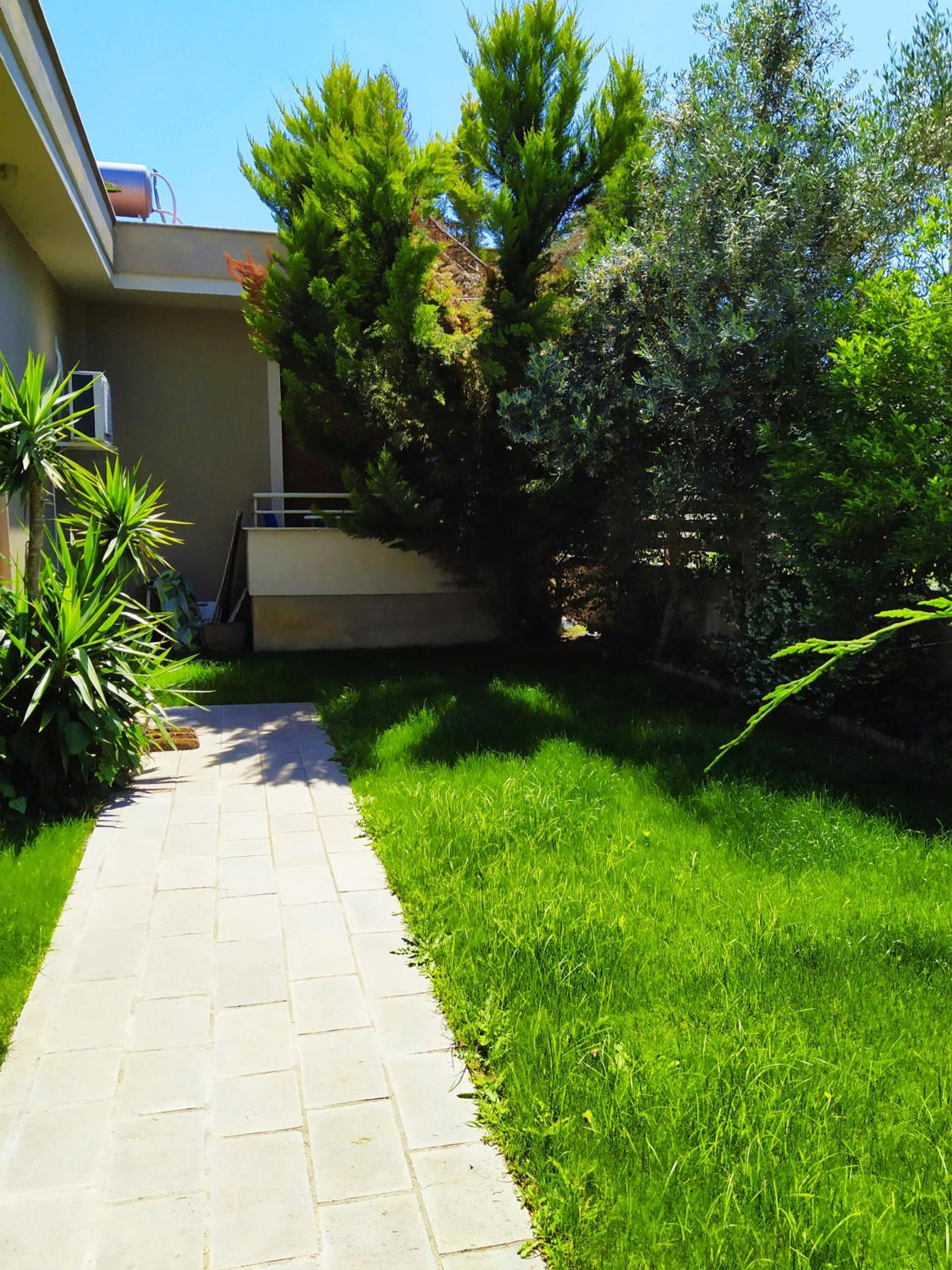 New Sea & Sun House view 5