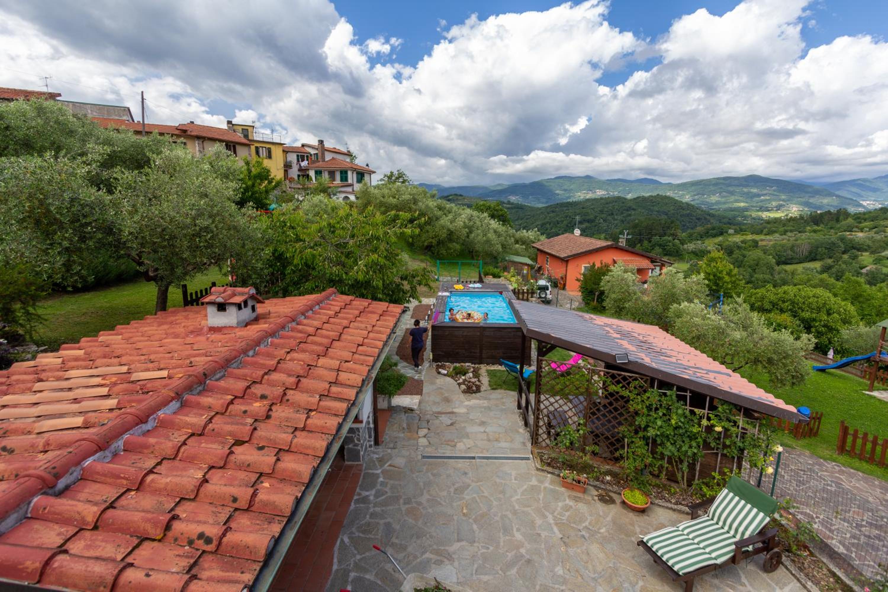 Casa Vì - Toscana, Lunigiana, near Cinque Terre view 4