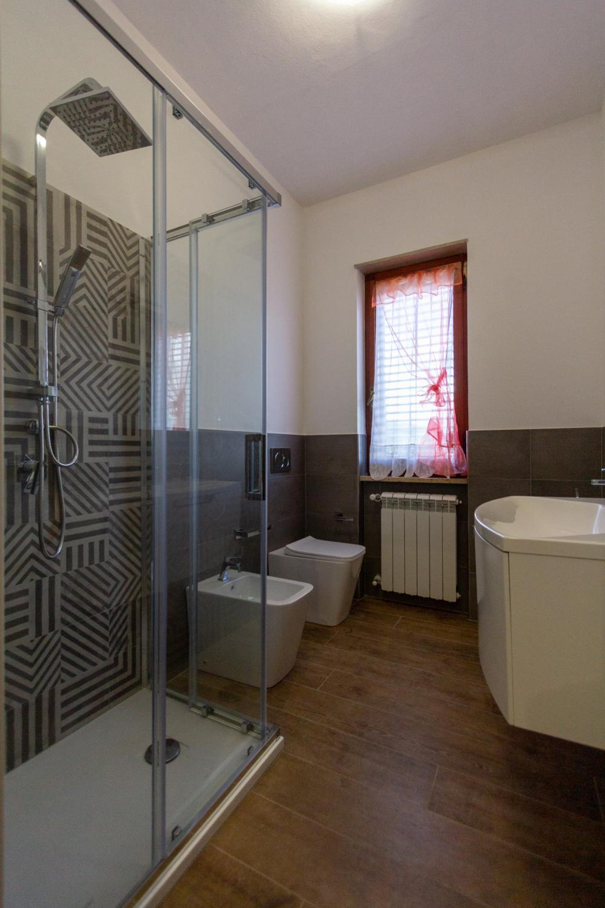 Casa Vì - Toscana, Lunigiana, near Cinque Terre view 3
