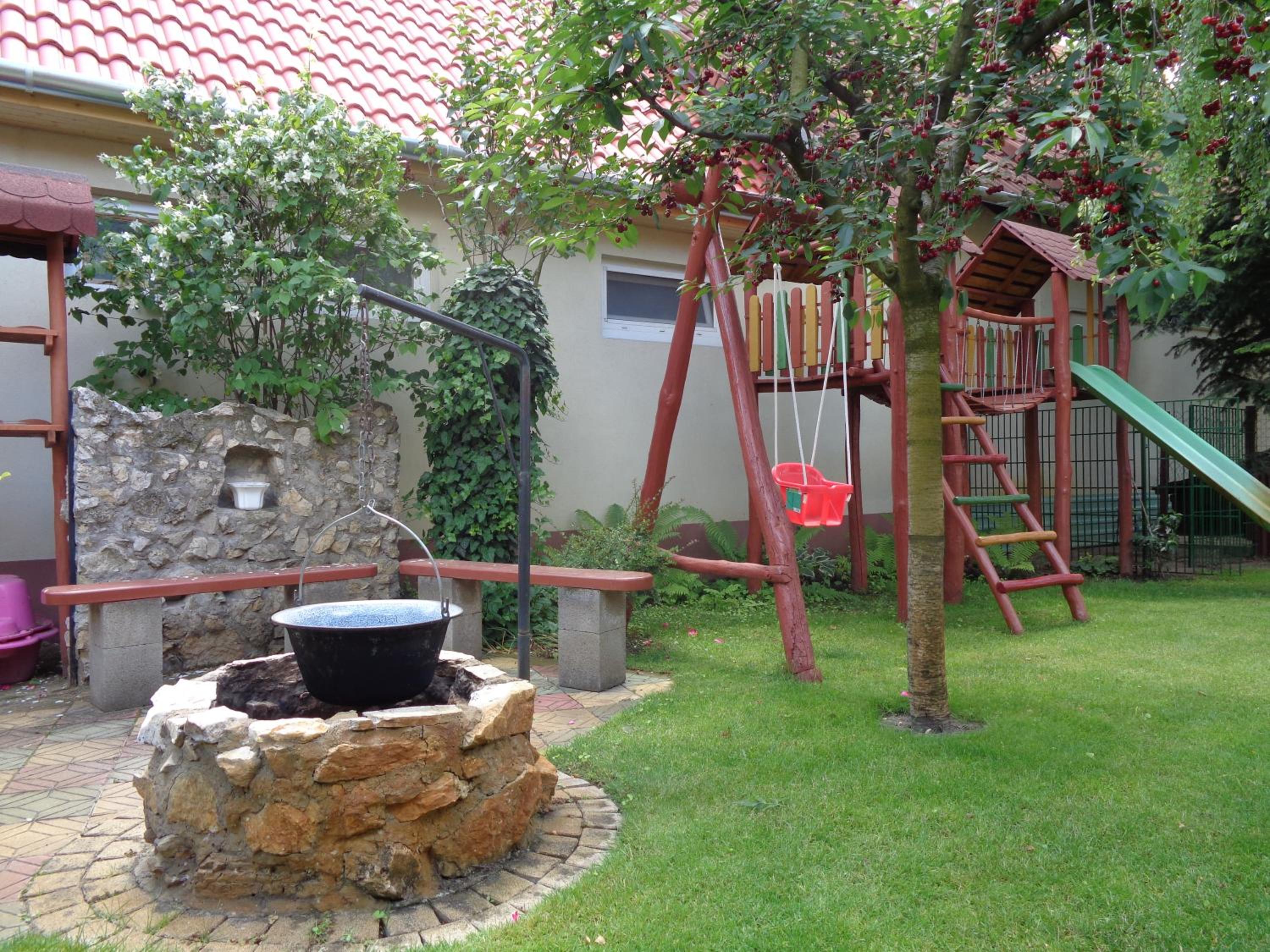 Photo 27