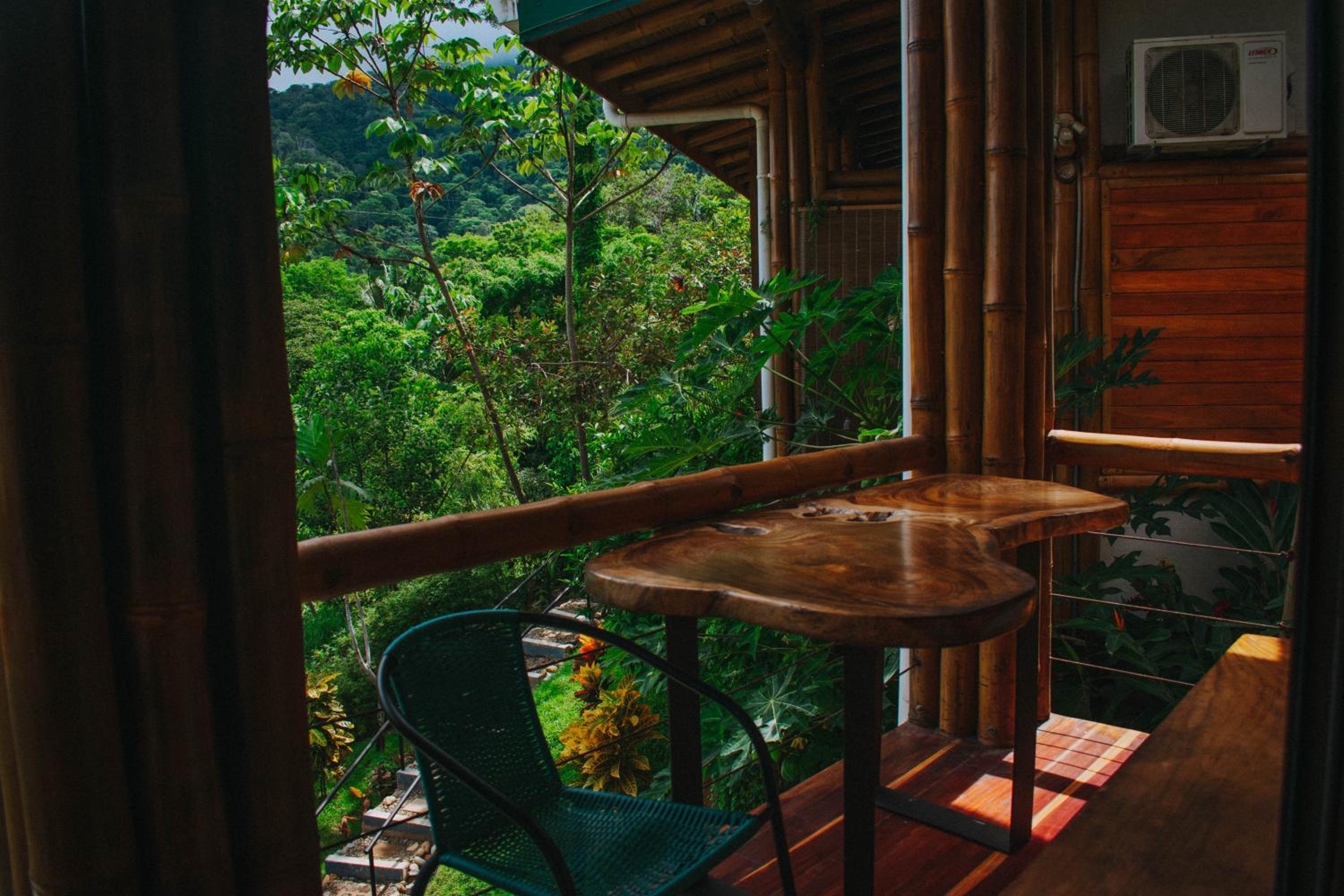 Bambura Hermosa villas