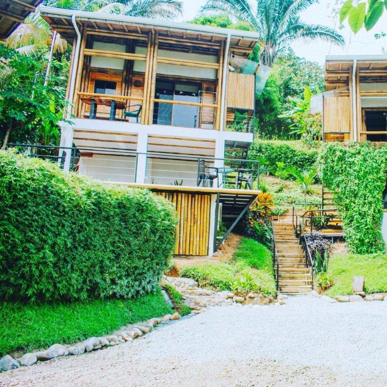 Bambura Hermosa villas
