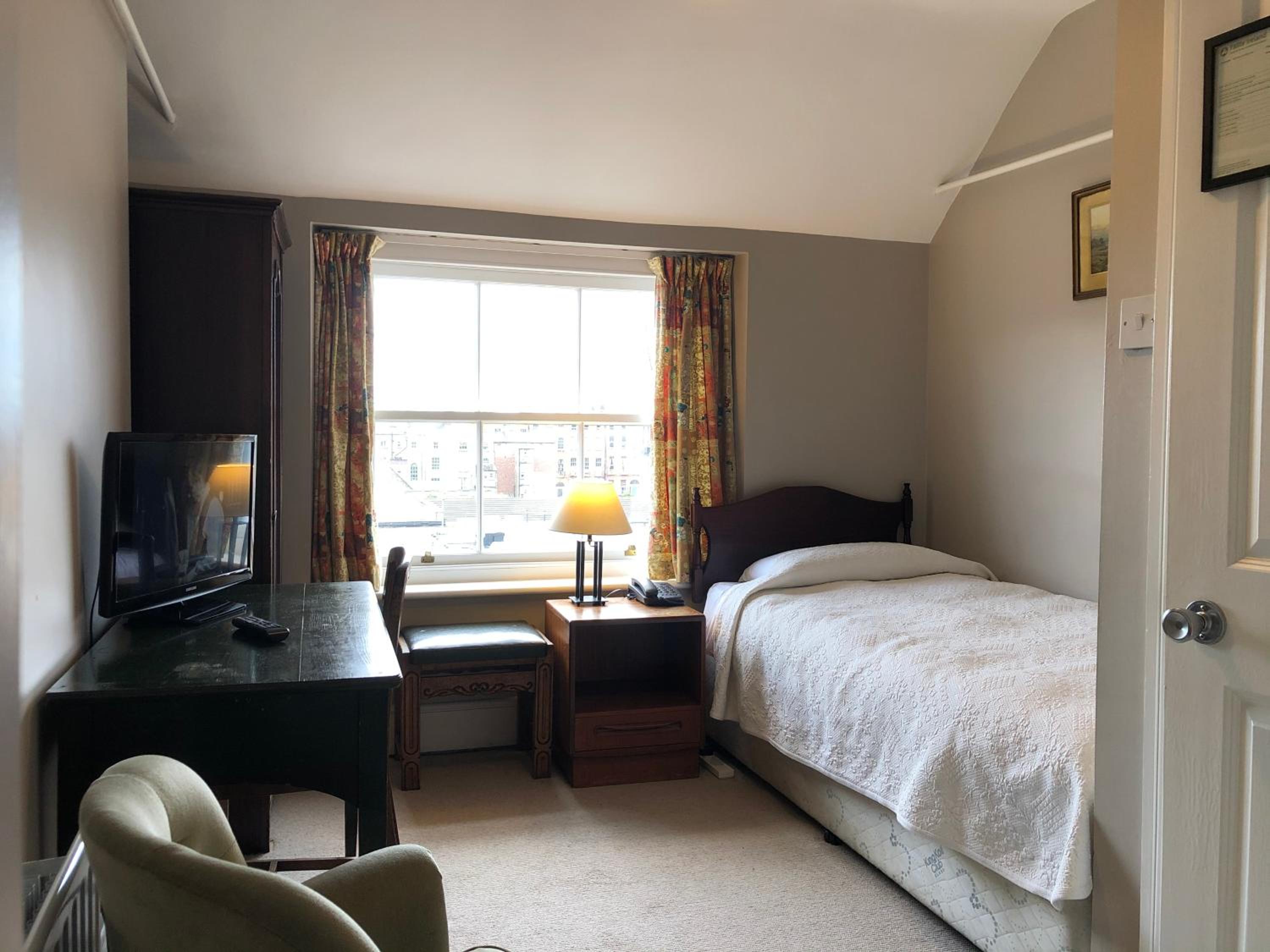 Harveys Guest House