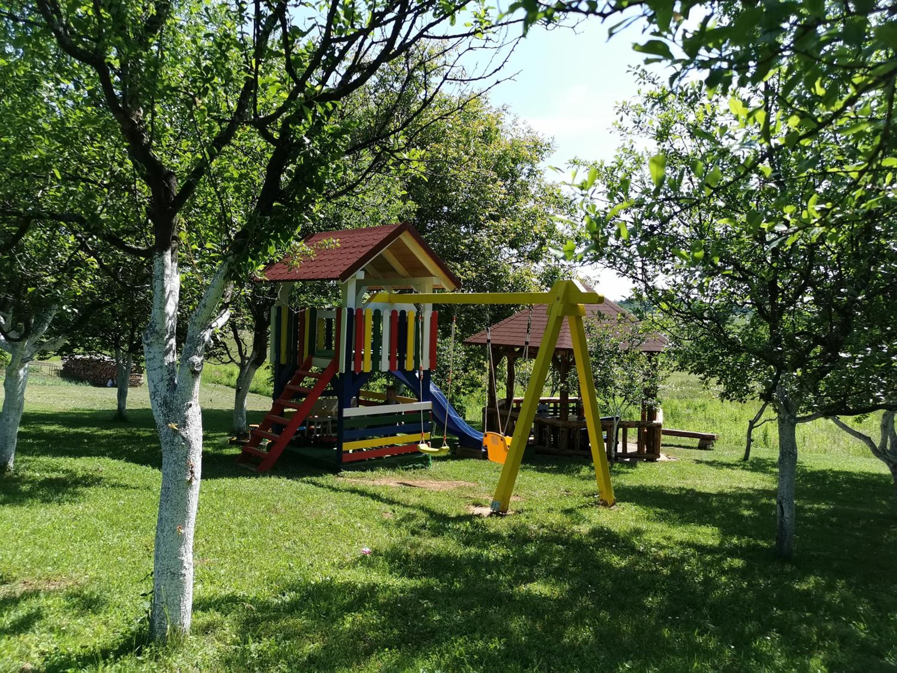 Apartments Tratinčica view 2