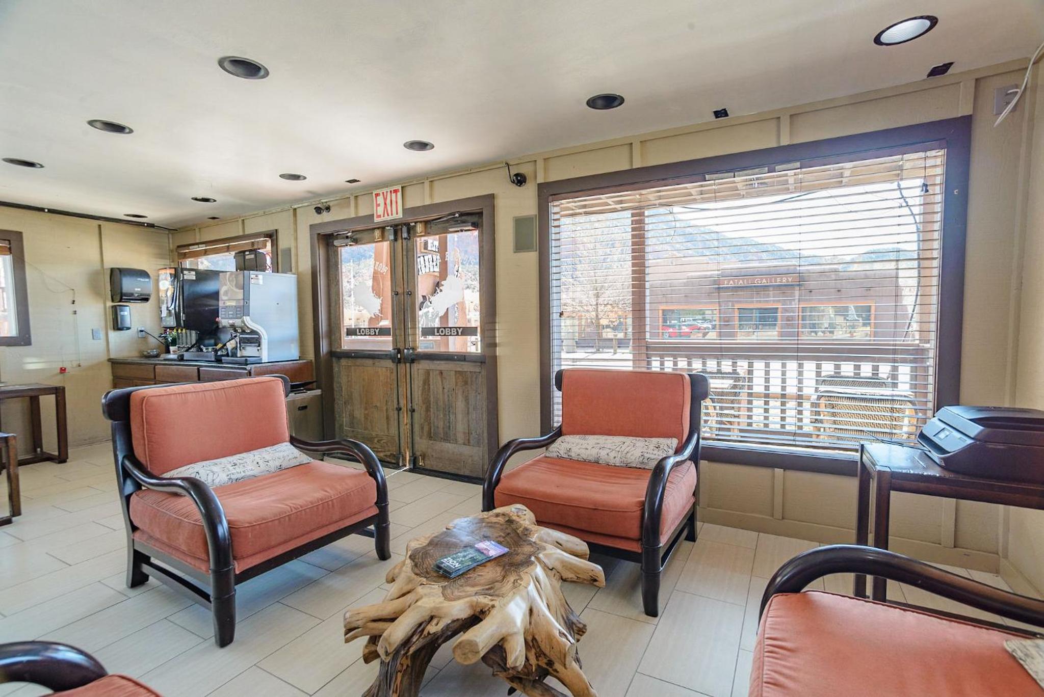 Petty Ranch Inn 24