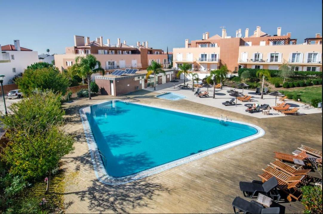 Cabanas Gardens T1 Apart Ground Floor Garden View view 5