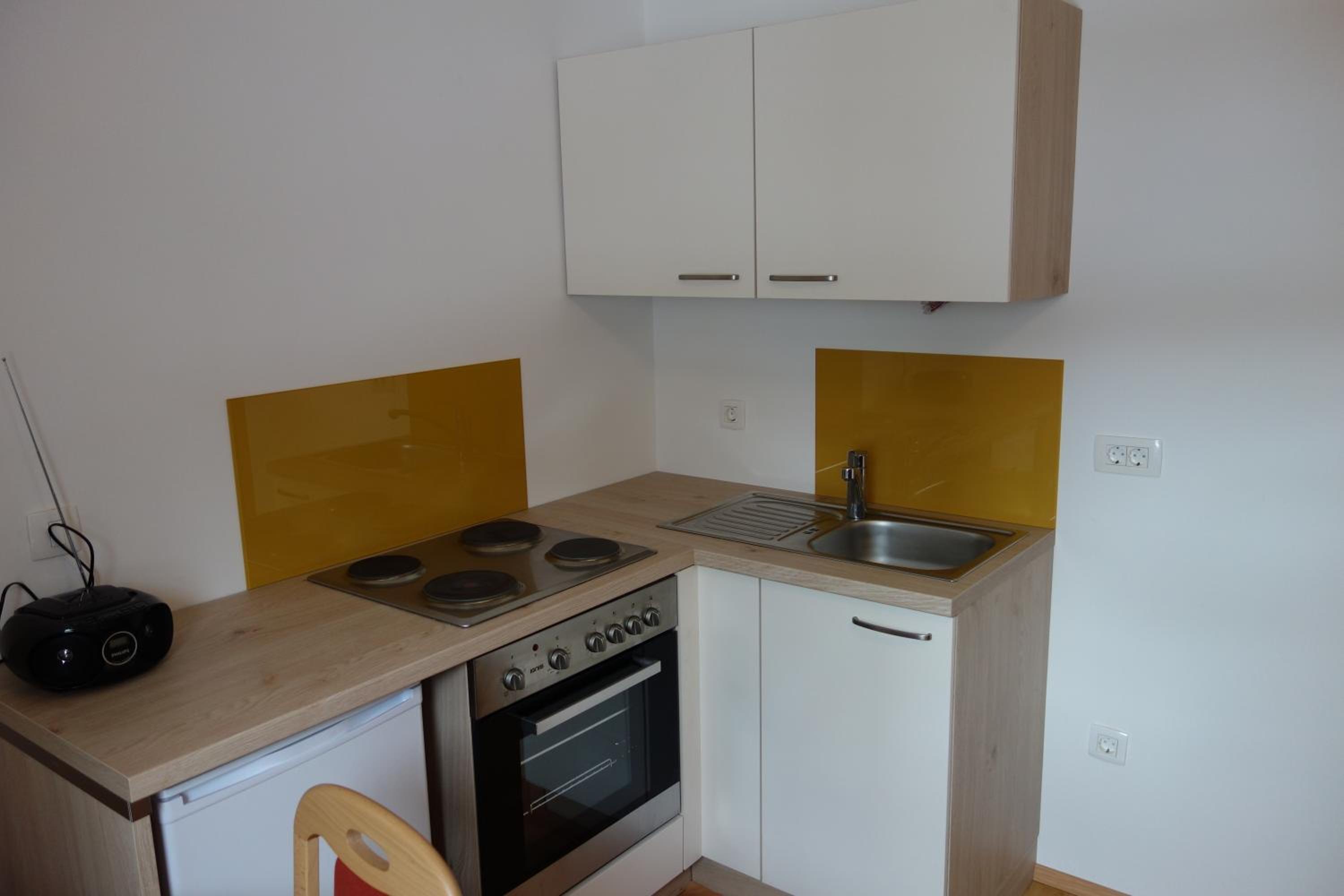 Apartma Lovor