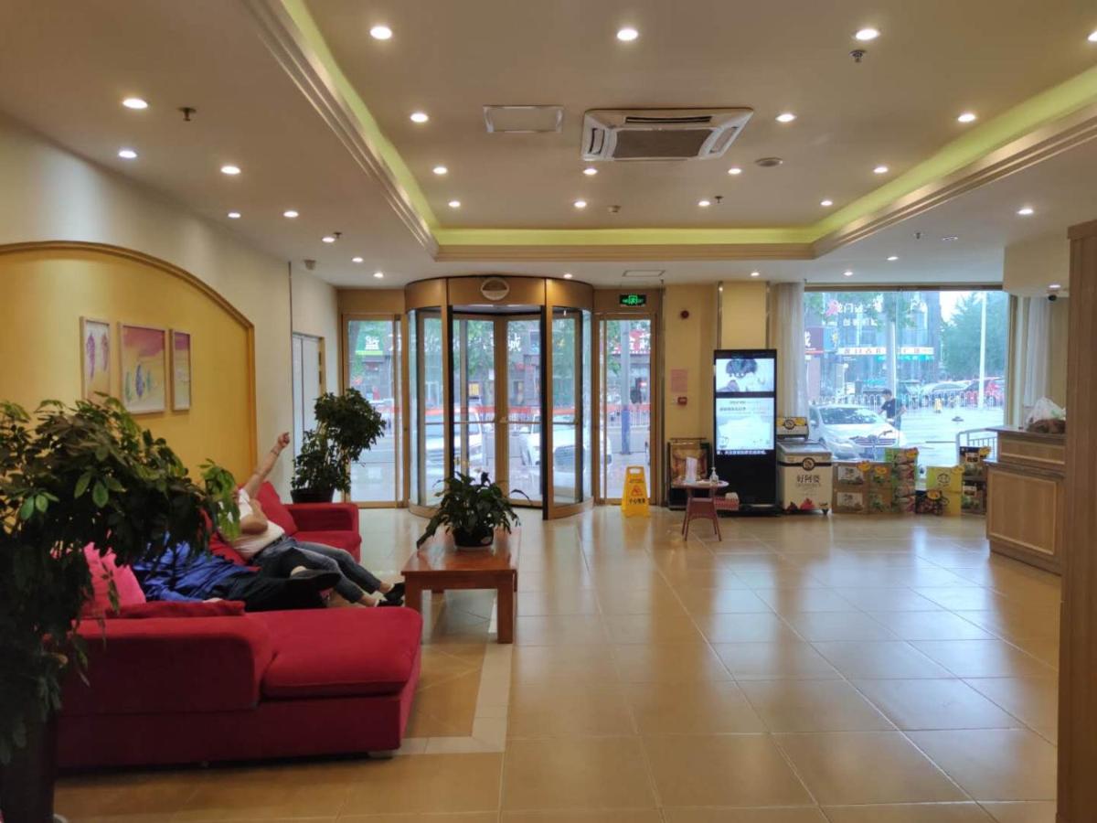 hotel reception