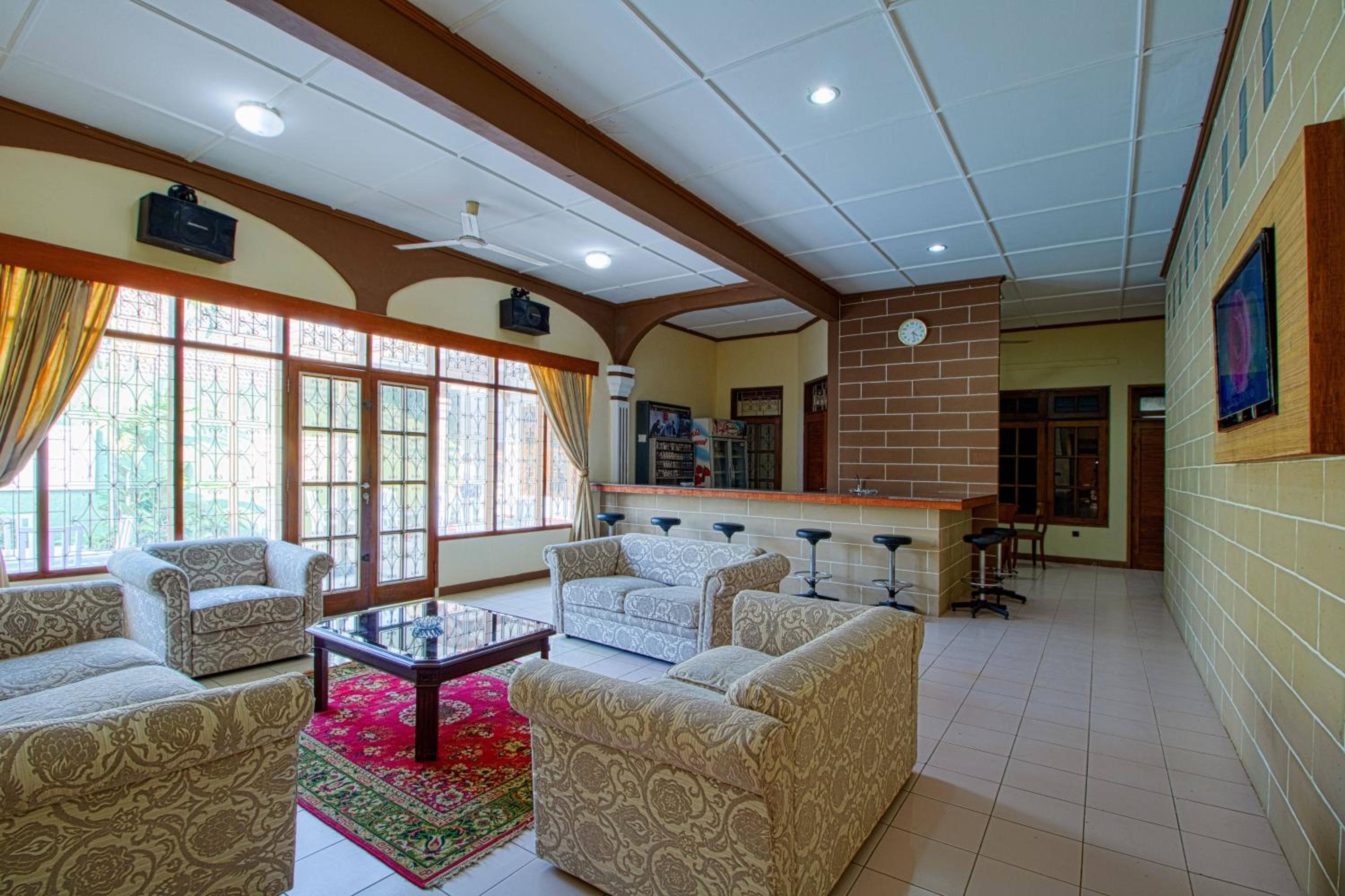 lounge