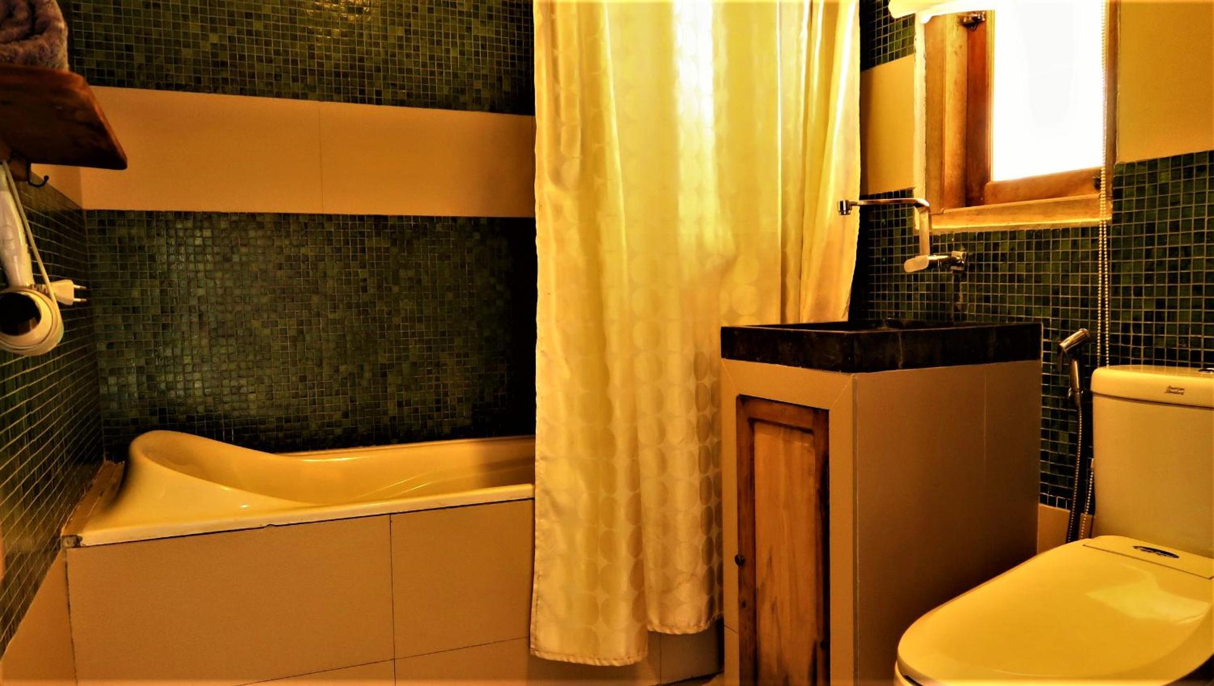 Photo 42
