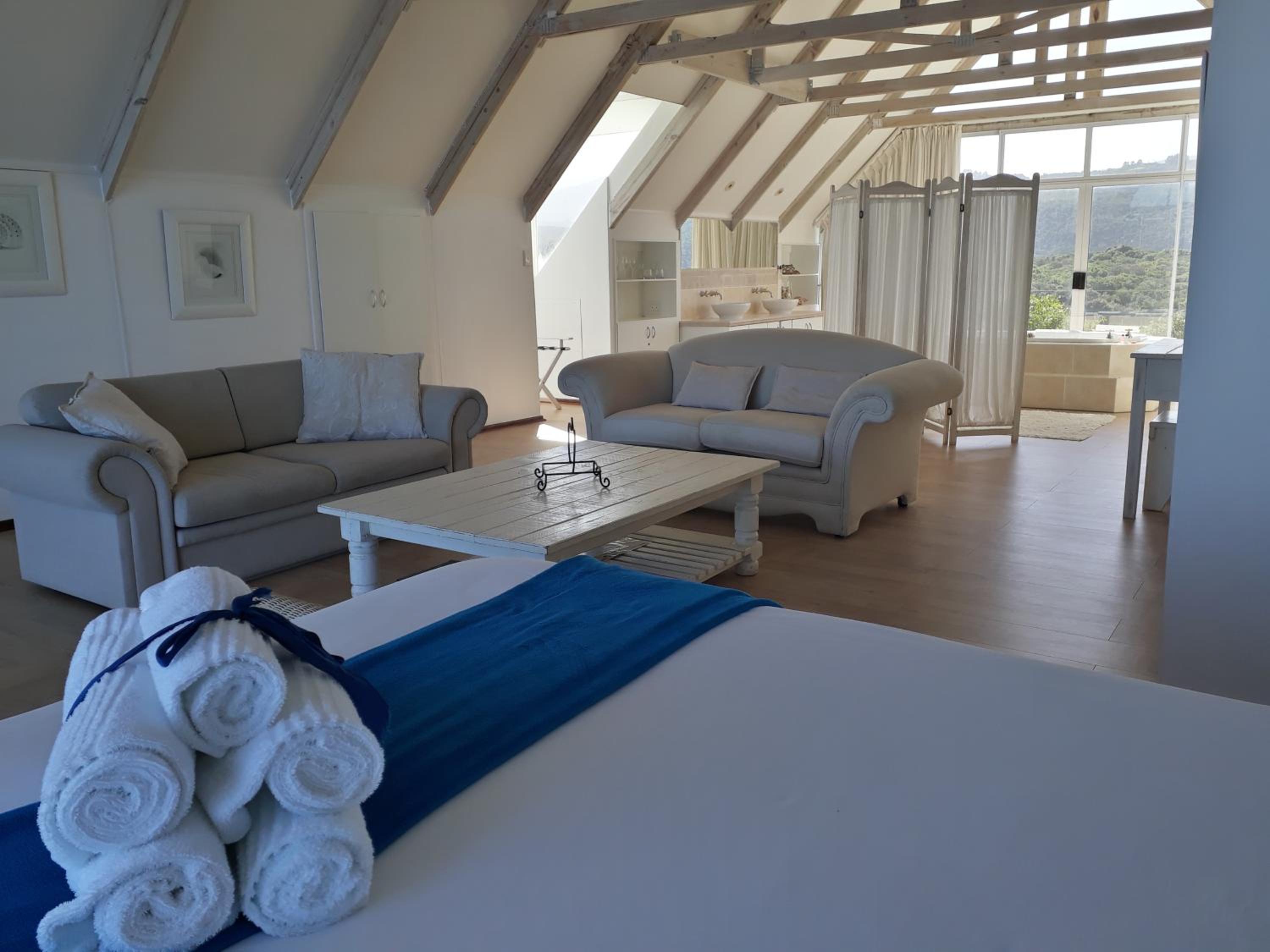 Whales Way Ocean Retreat