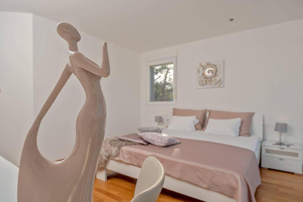 Villa Graf view 4