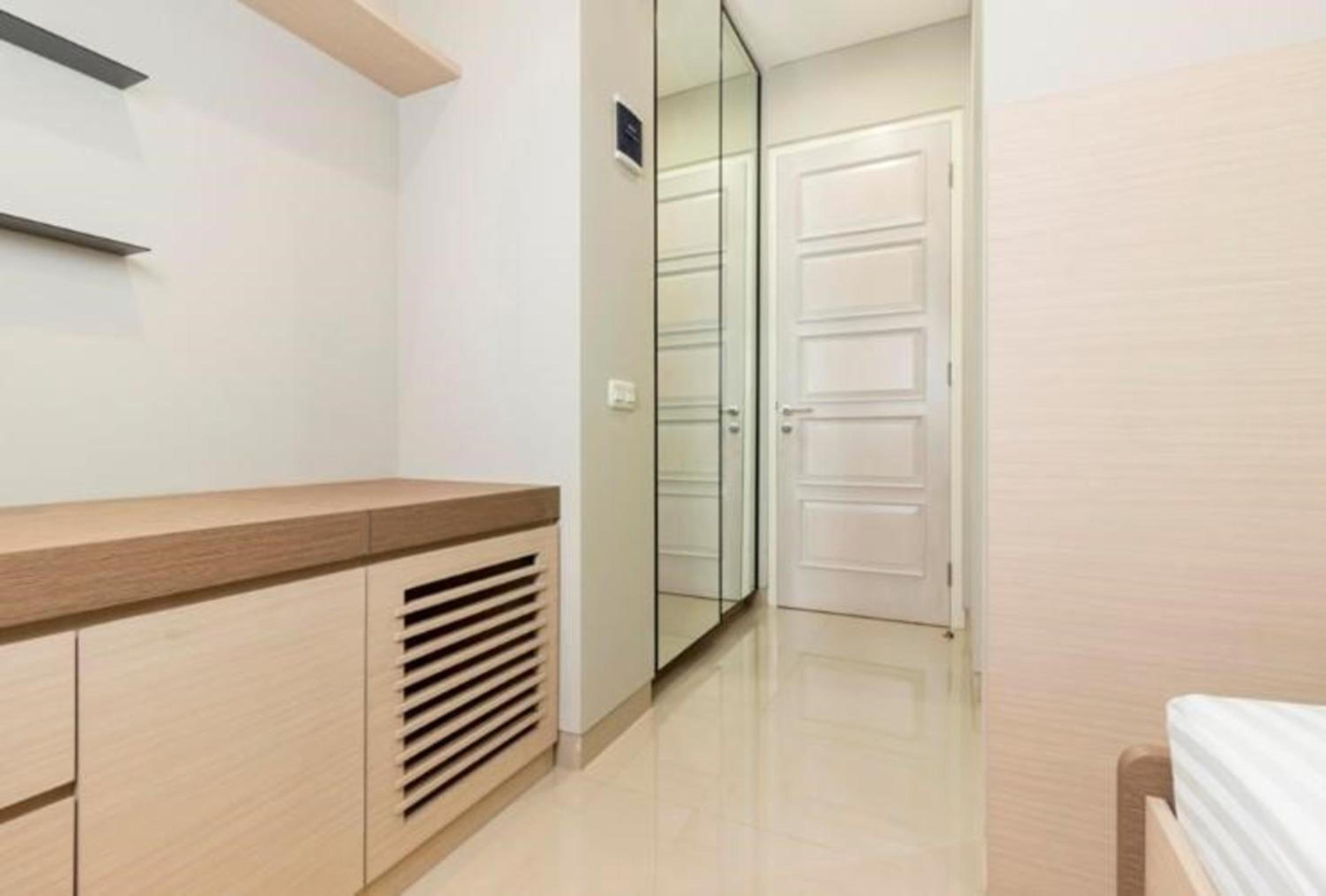 Home 899 Patal Senayan